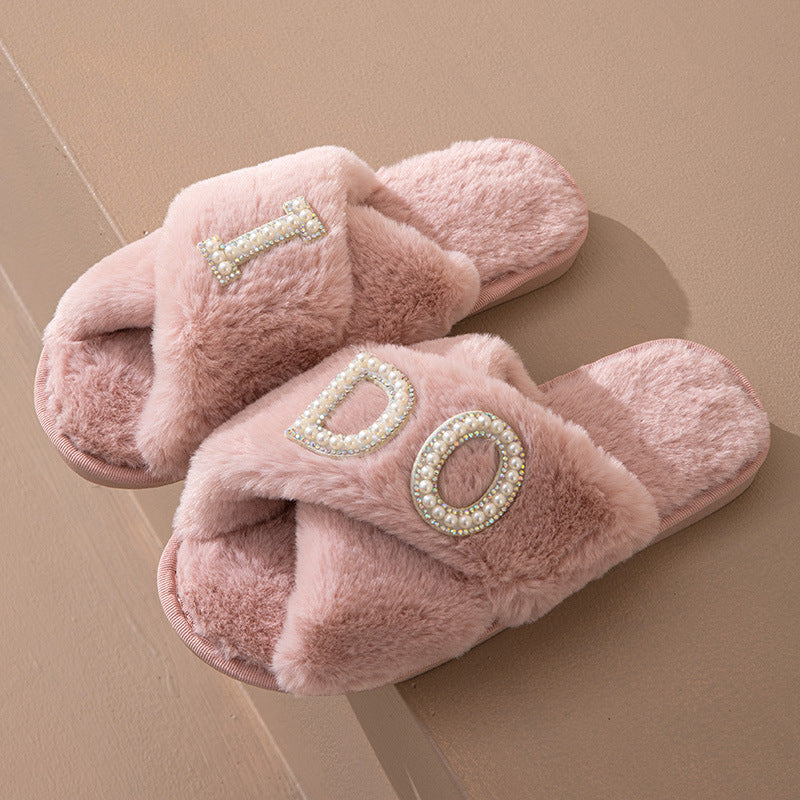 Wholesale Casual Cross Plush Slippers