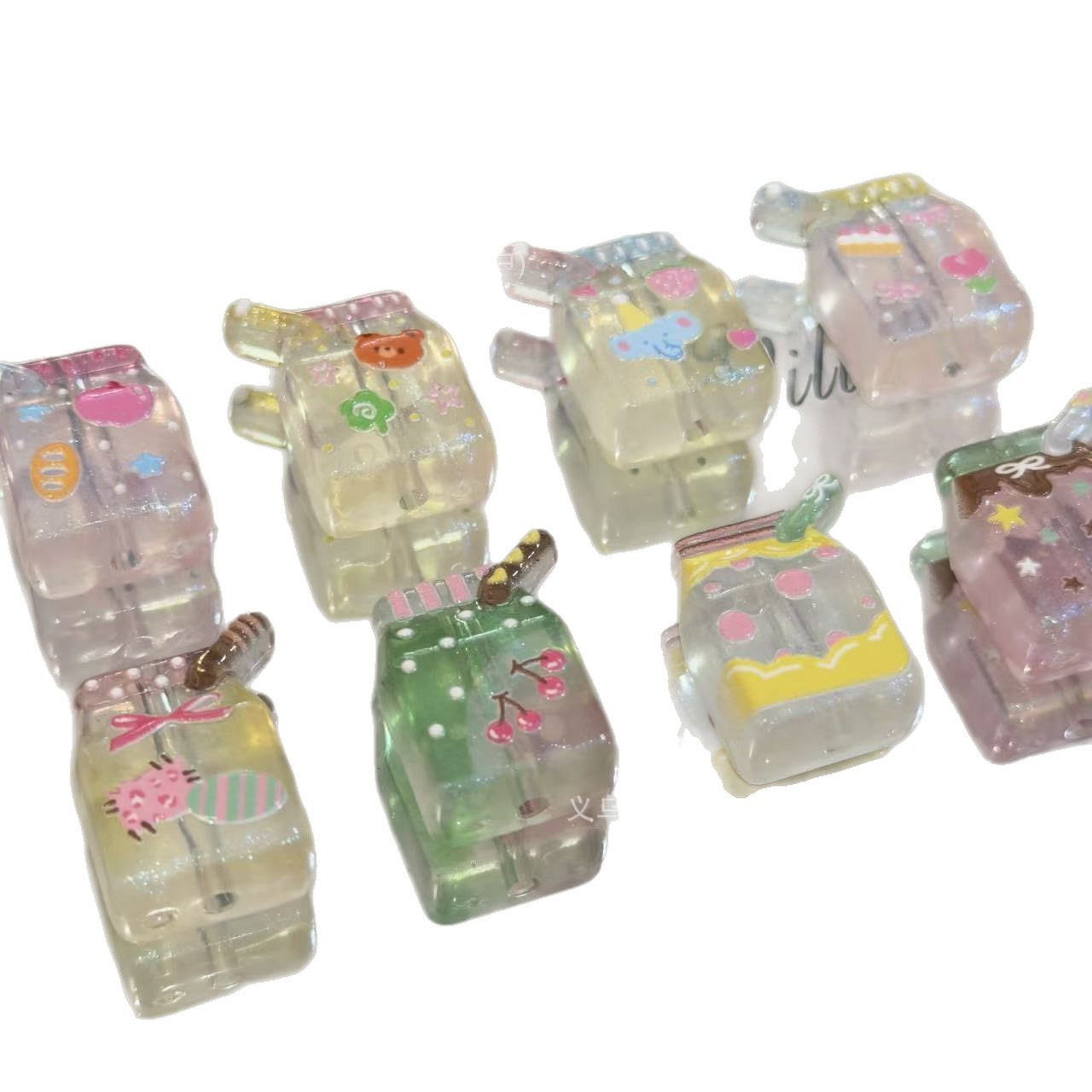 Wholesale 10pcs fine sparkling milk box mixed with embossed acrylic beads