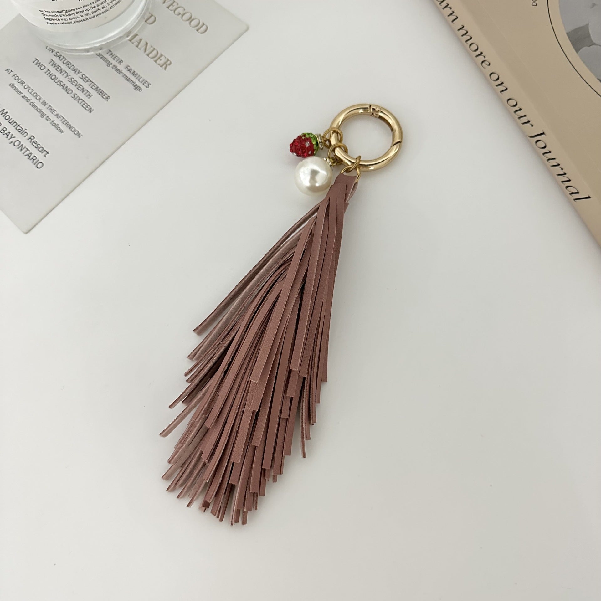 Wholesale 2023 Long Tassel Pearl Pendant Imitation Leather Keychain