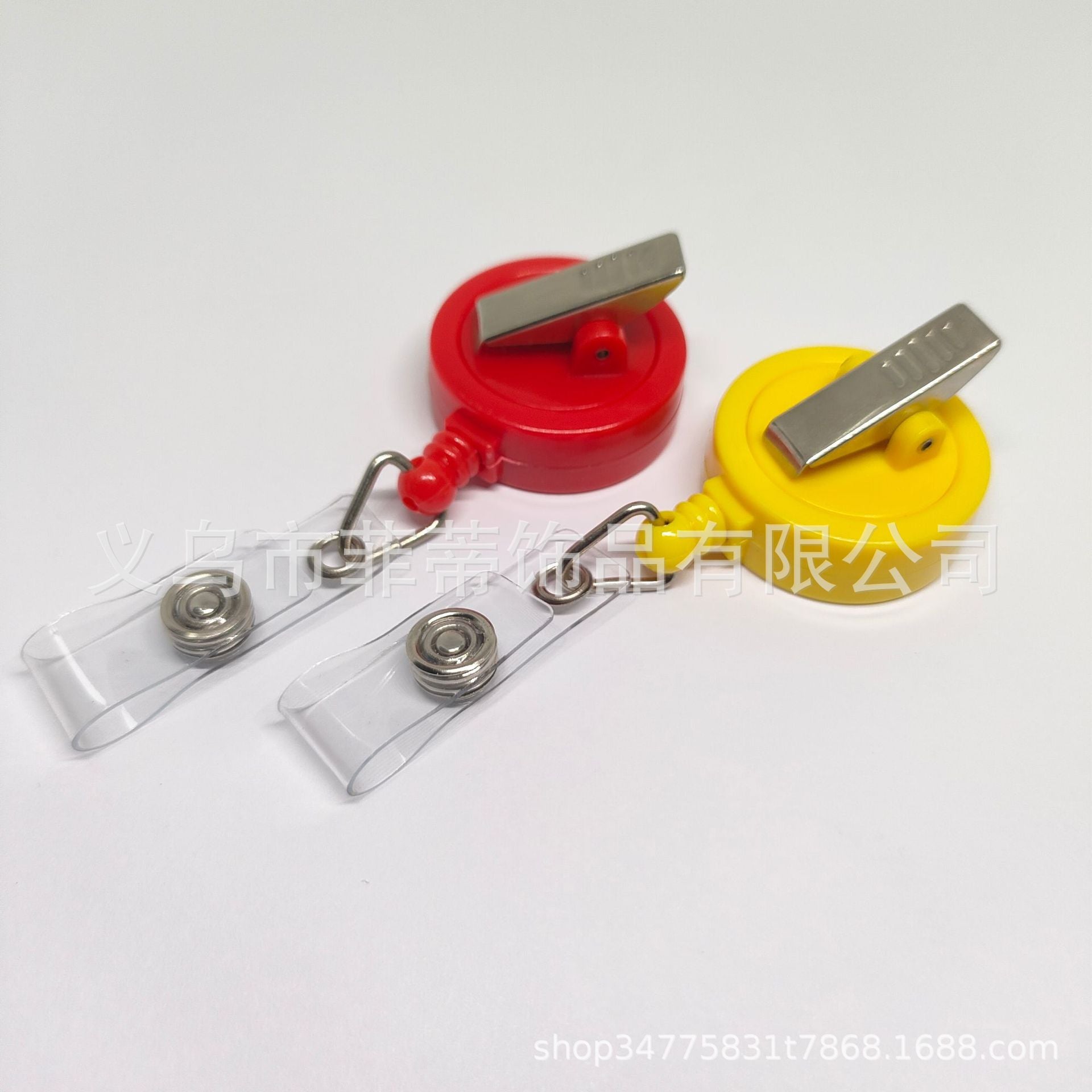 Wholesale Transparent & UnTransparent color Alligator Clip Easy-Pull Buckle Badge Reels Keychains