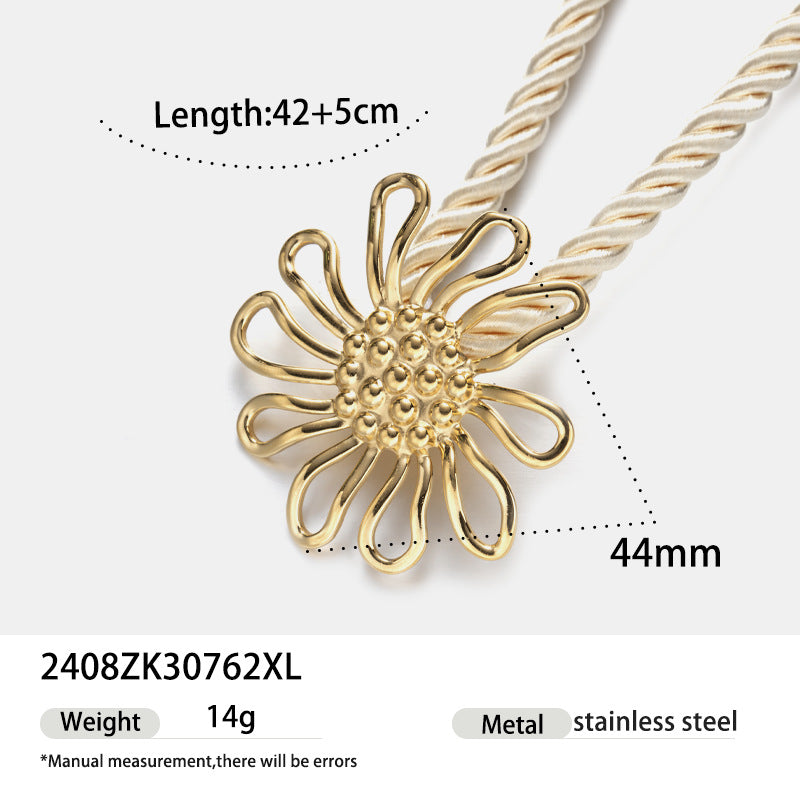 Wholesale Tyna European and American Light Luxury 18K Gold Stainless Steel Conch Sea Star Sun Thick Rope Necklace All-match Cross-border Trendy Jewelry