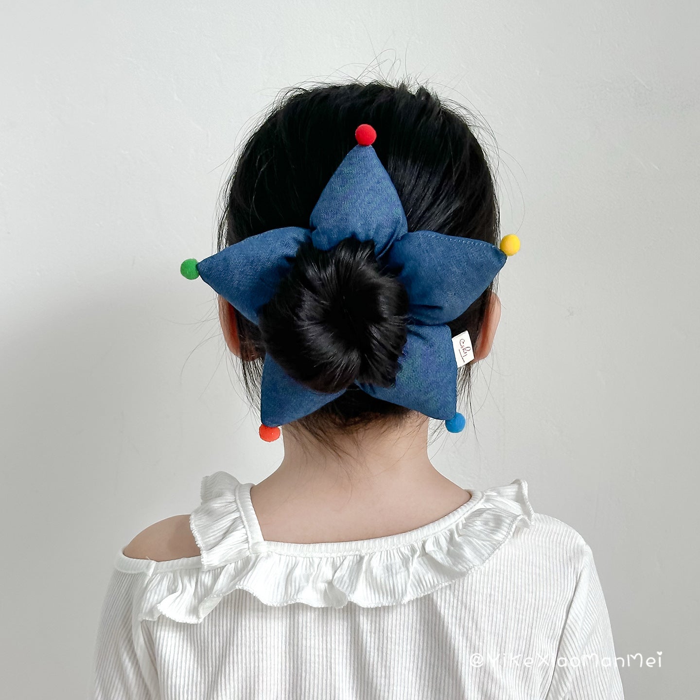 Wholesale Girls'  polka dot and striped five-pointed star Hair Scrunchies