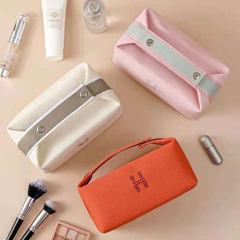 Wholesale Canvas Travel Makeup Bags