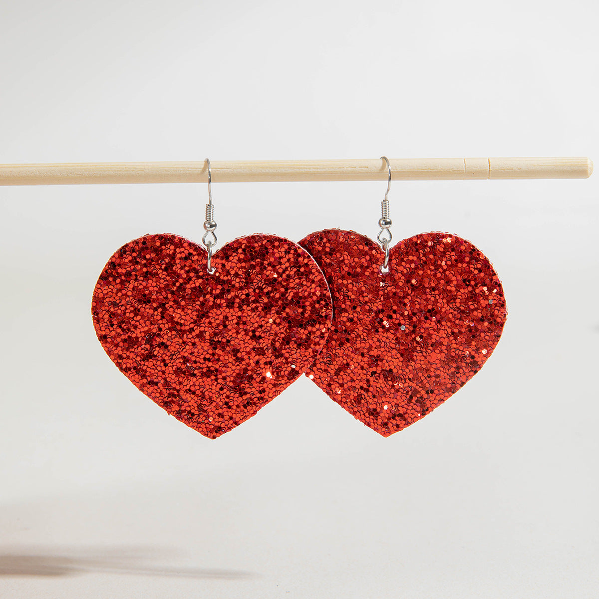 Wholesale Waterdrop Peach Heart Valentine' s Day Sparkling Love Earrings