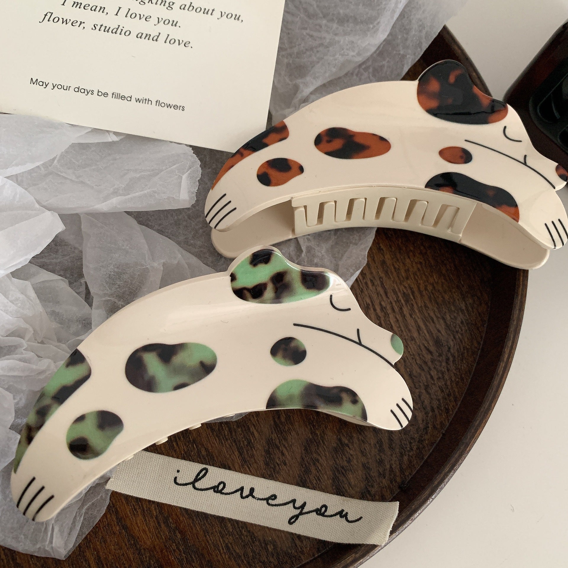 Wholesale Cute Cartoon Spotted Dog Acrylic Grip