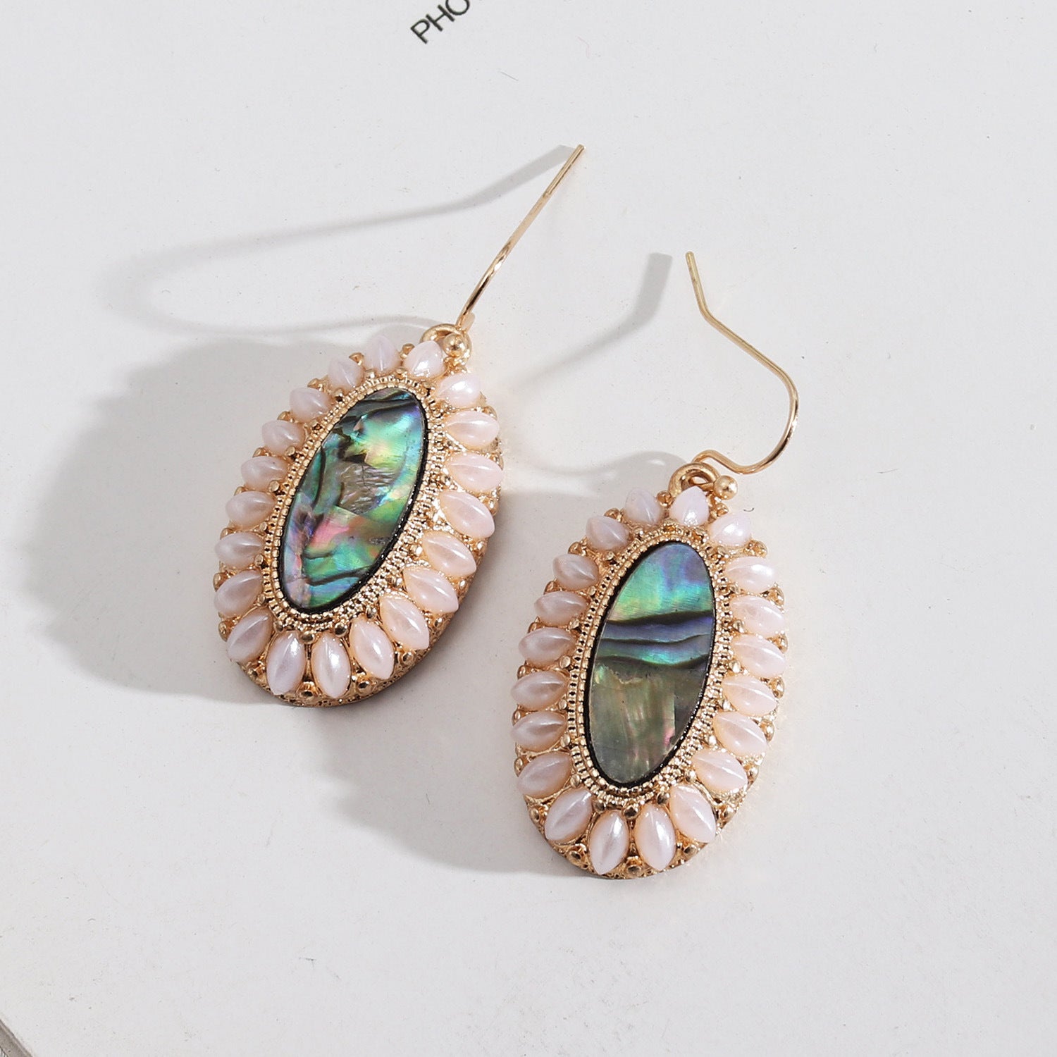 Wholesale Pearl Inlaid Fashion Abalone Oval Earrings