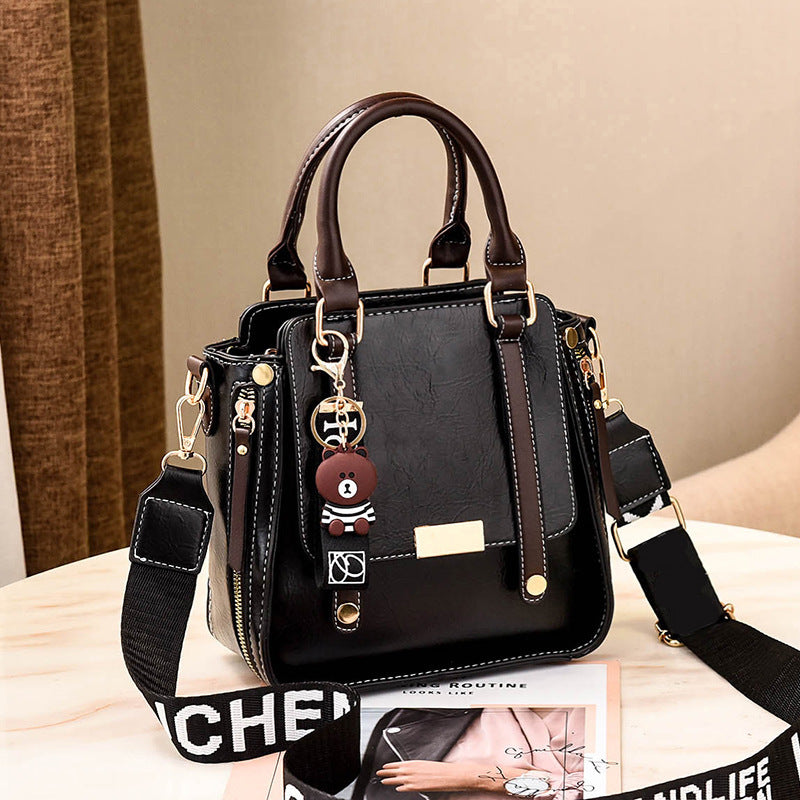 Wholesale The New Stylish Handbag Is A Simple and Casual One-shoulder Crossbody Bag