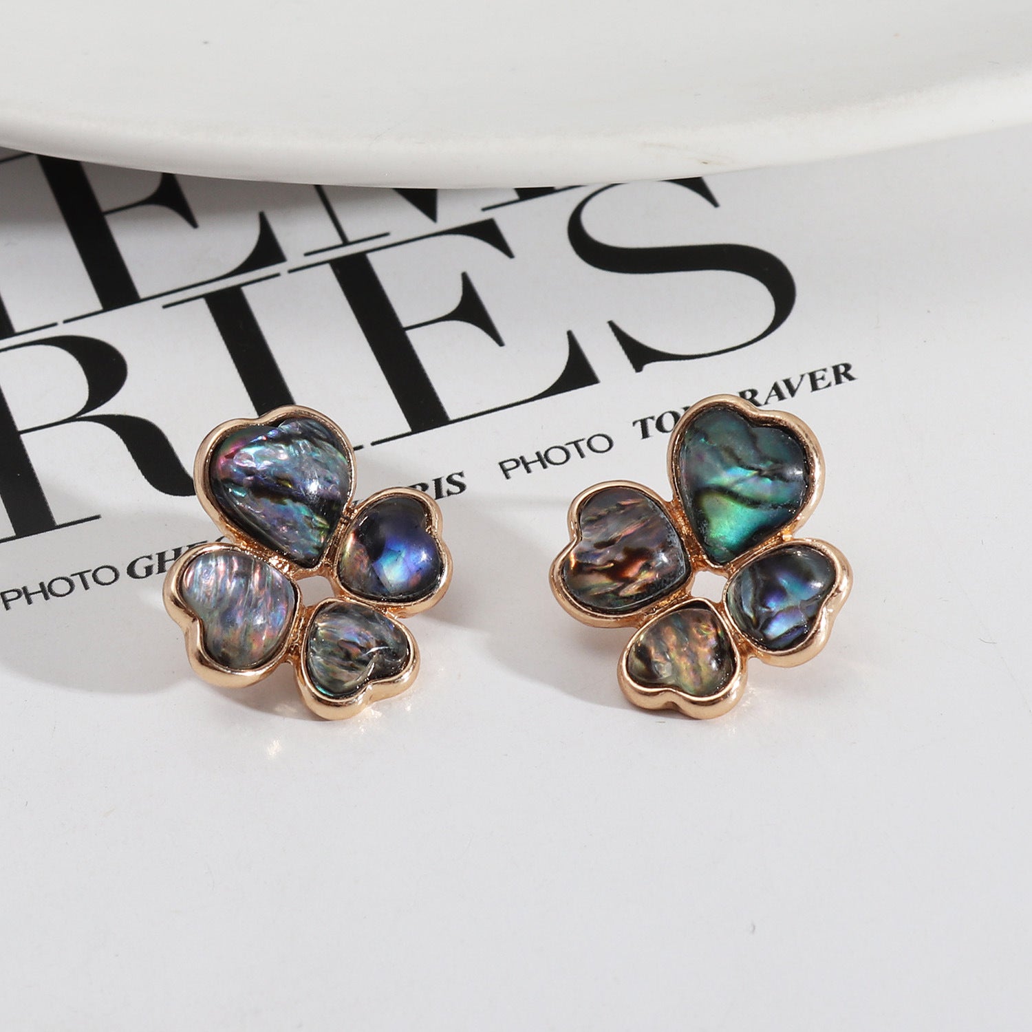 Wholesale Four-leaf Flower Fashion Abalone All-match Trendy Earrings