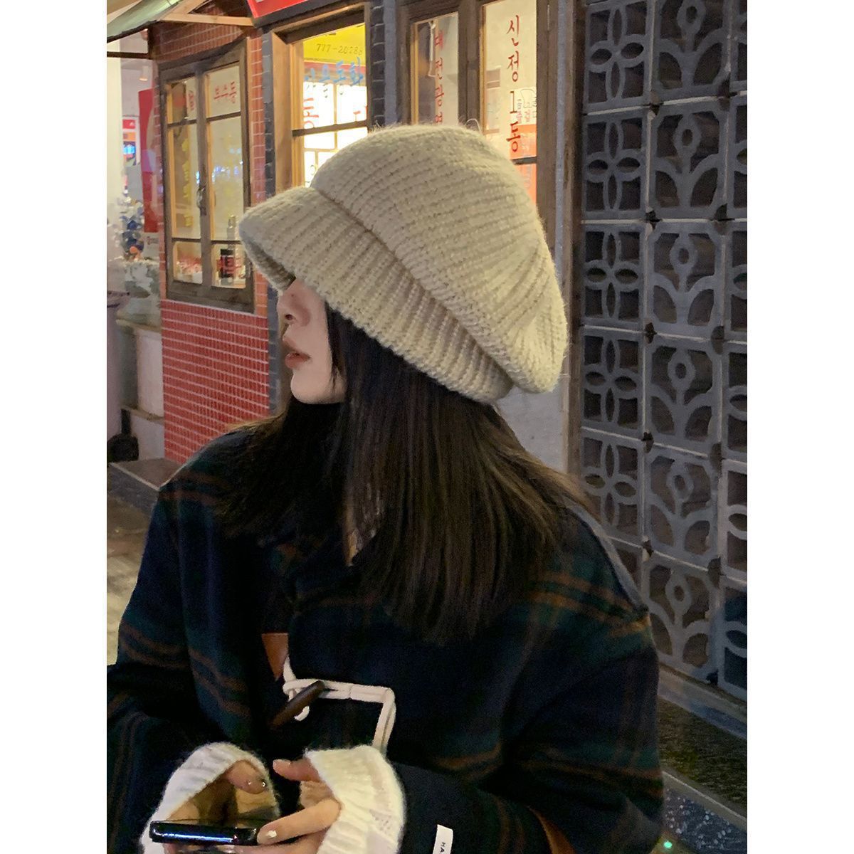 Wholesale Large size large head circumference beret women autumn and winter knitted wool hat face show small pile hat winter bucket hat