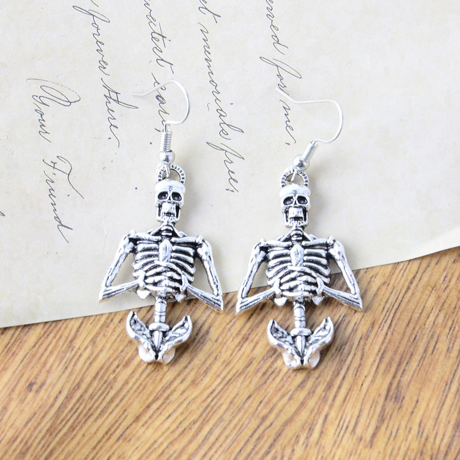 Wholesale Dark punk style skull shape earrings