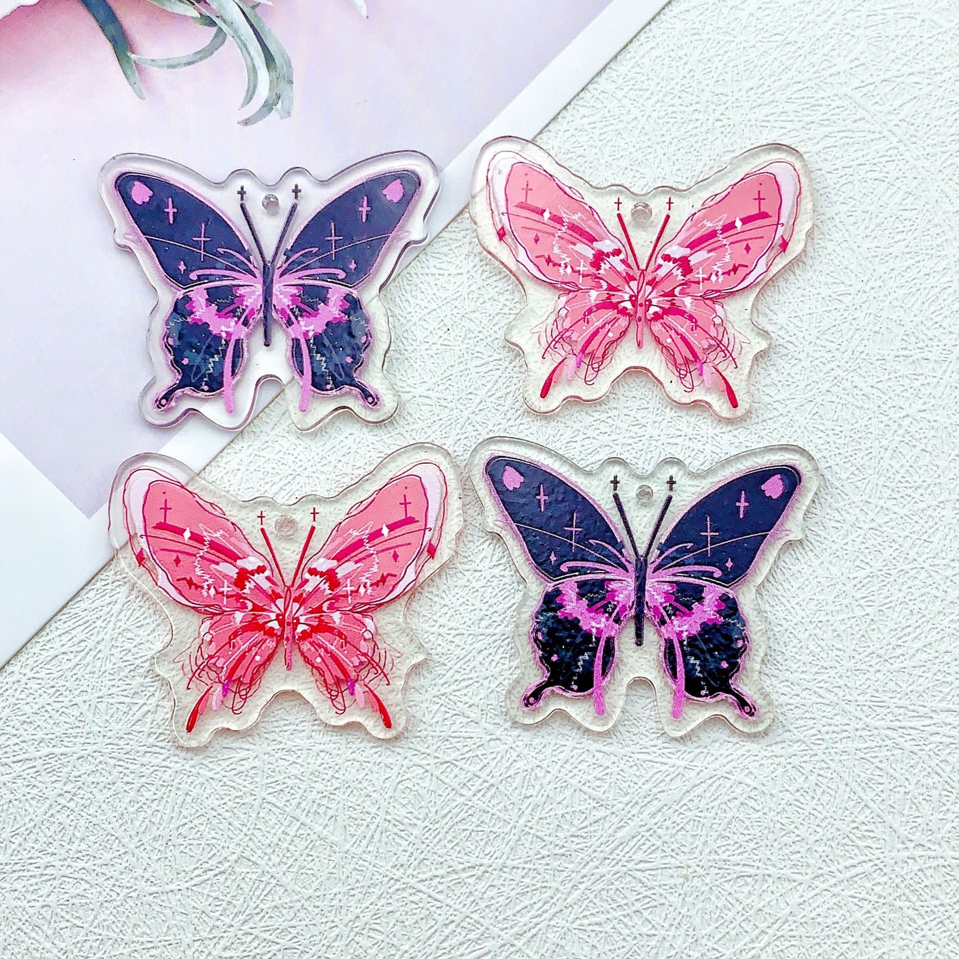 Wholesale 30pcs Acrylic Relief Transparent Black and Pink Butterfly Handmade Diy Jewelry Accessories