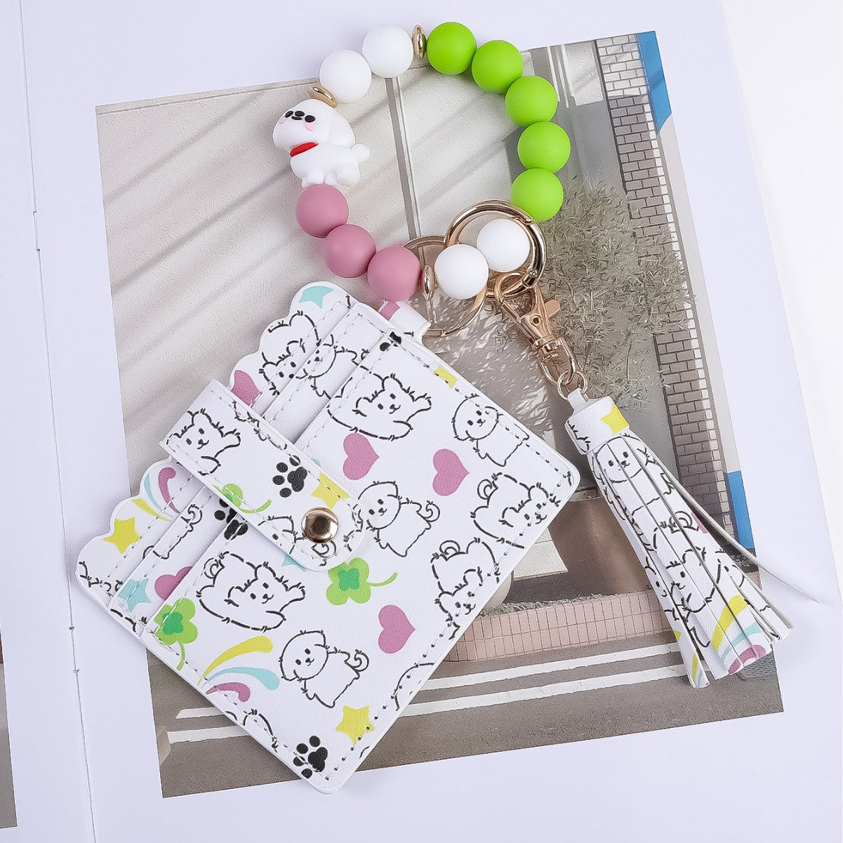 Wholesale Silicone Bead Bracelet Card Holder Keychain PU Tassel Beaded Animal Print