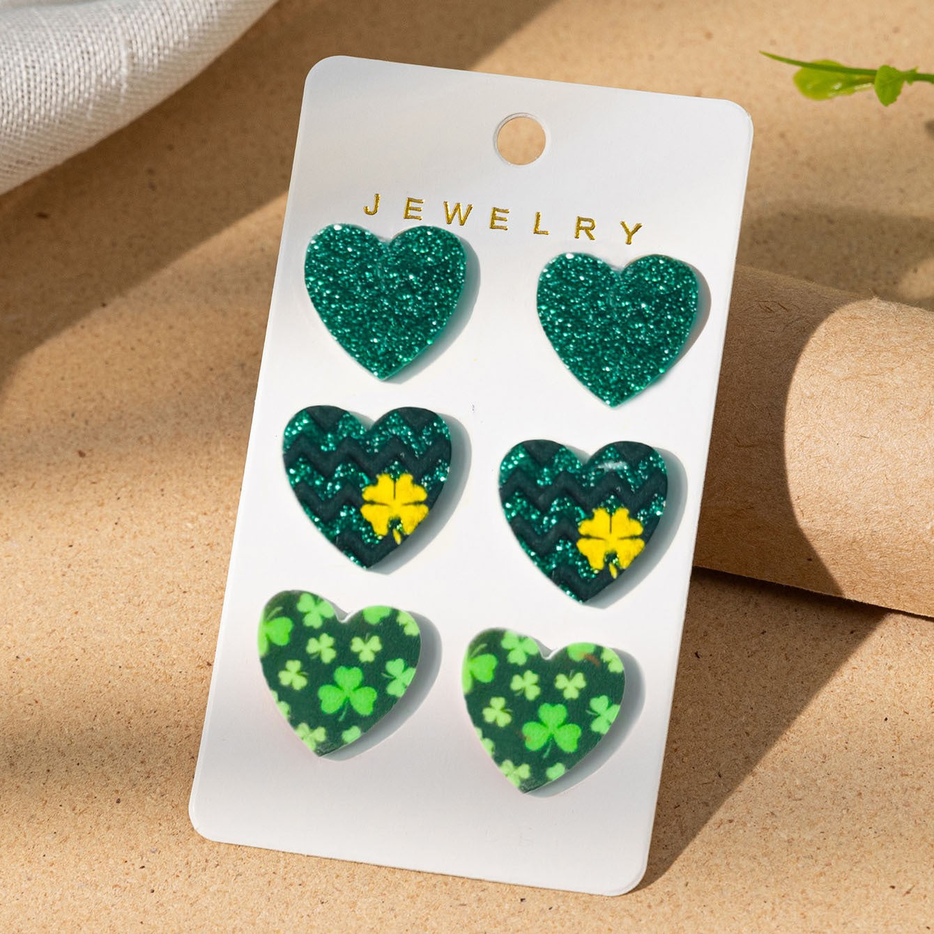 Wholesale design leopard acrylic earrings