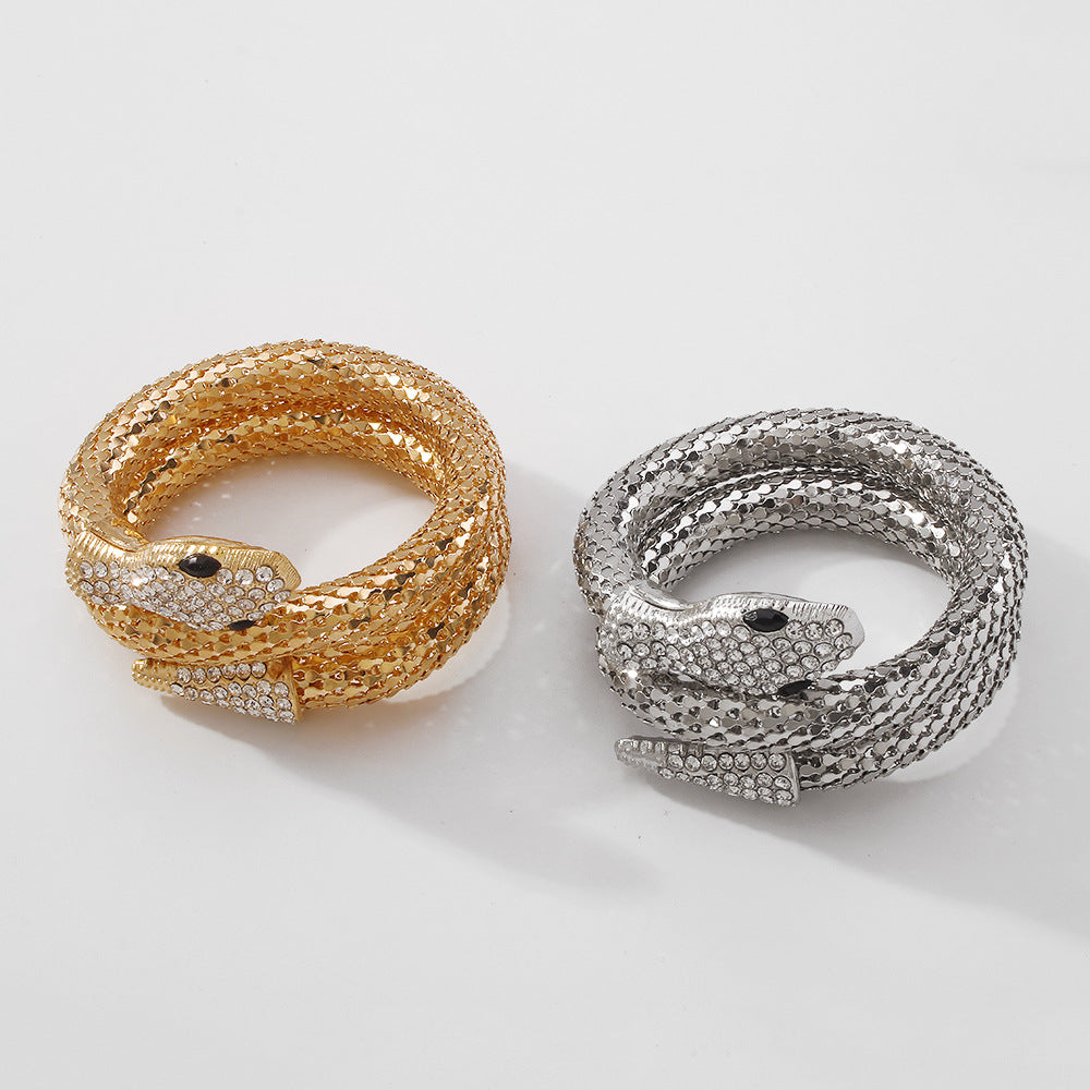 Brazalete de envoltura de diamantes de diamantes de diamantes de diamantes de diamantes de diamantes de diamantes de diamantes de diablo micro pavimentado