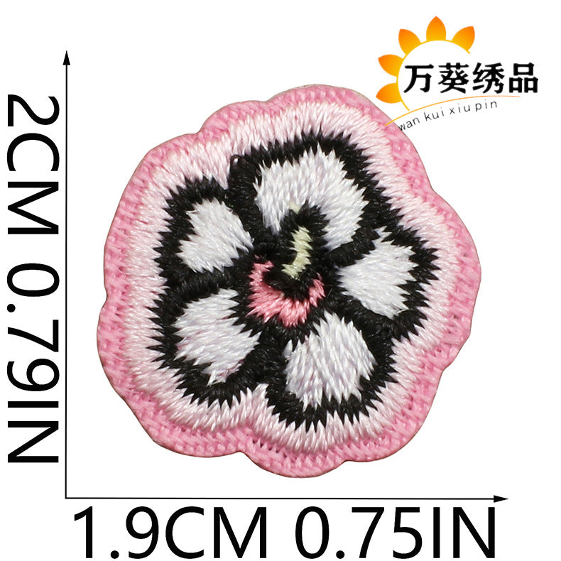 Wholesale Cute Heart Fruit Embroidered Patches Small Polyester Thread Sew On Clothing Appliques DIY Bag Charm Gift Accessory