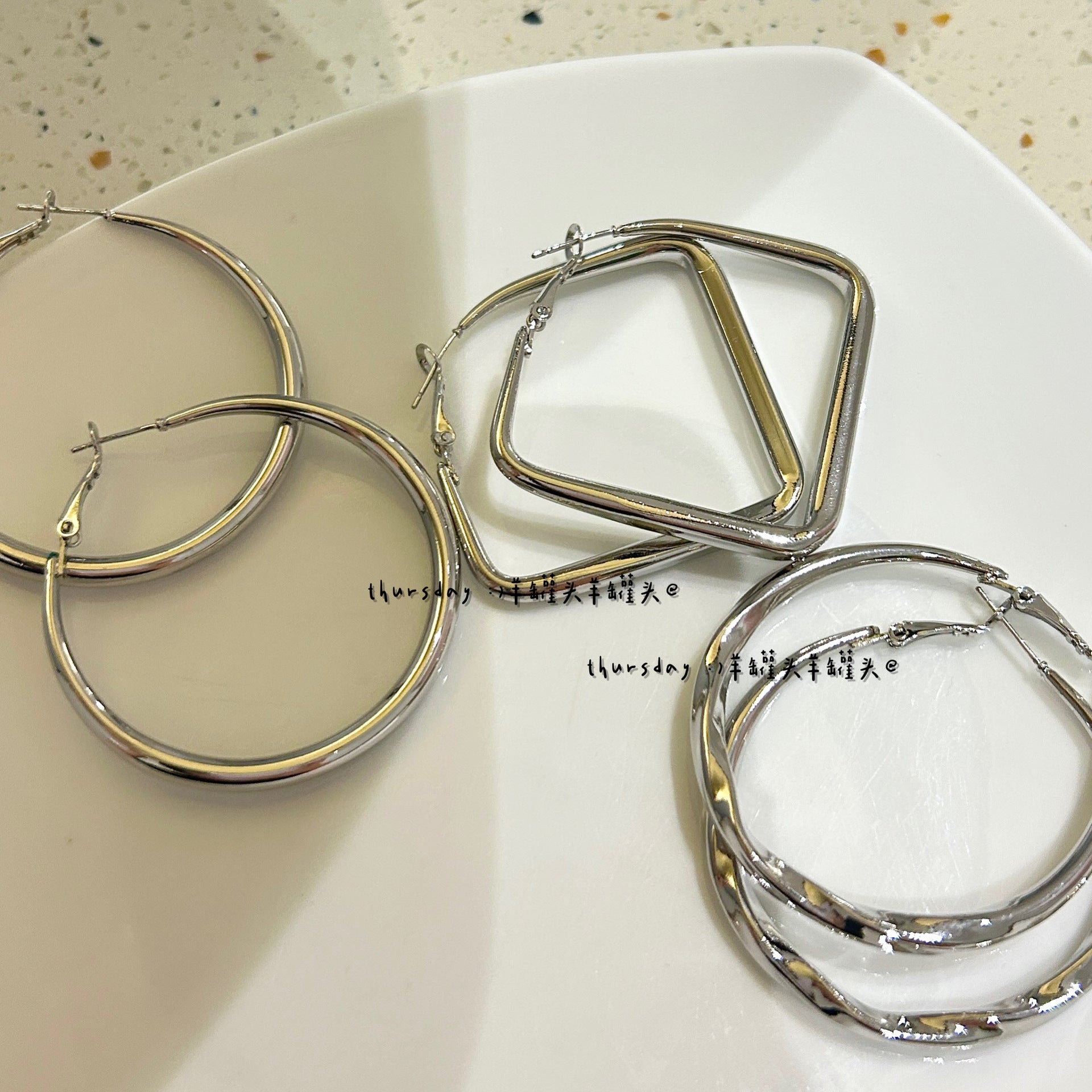 Wholesale Exaggerated glossy metal circle earrings