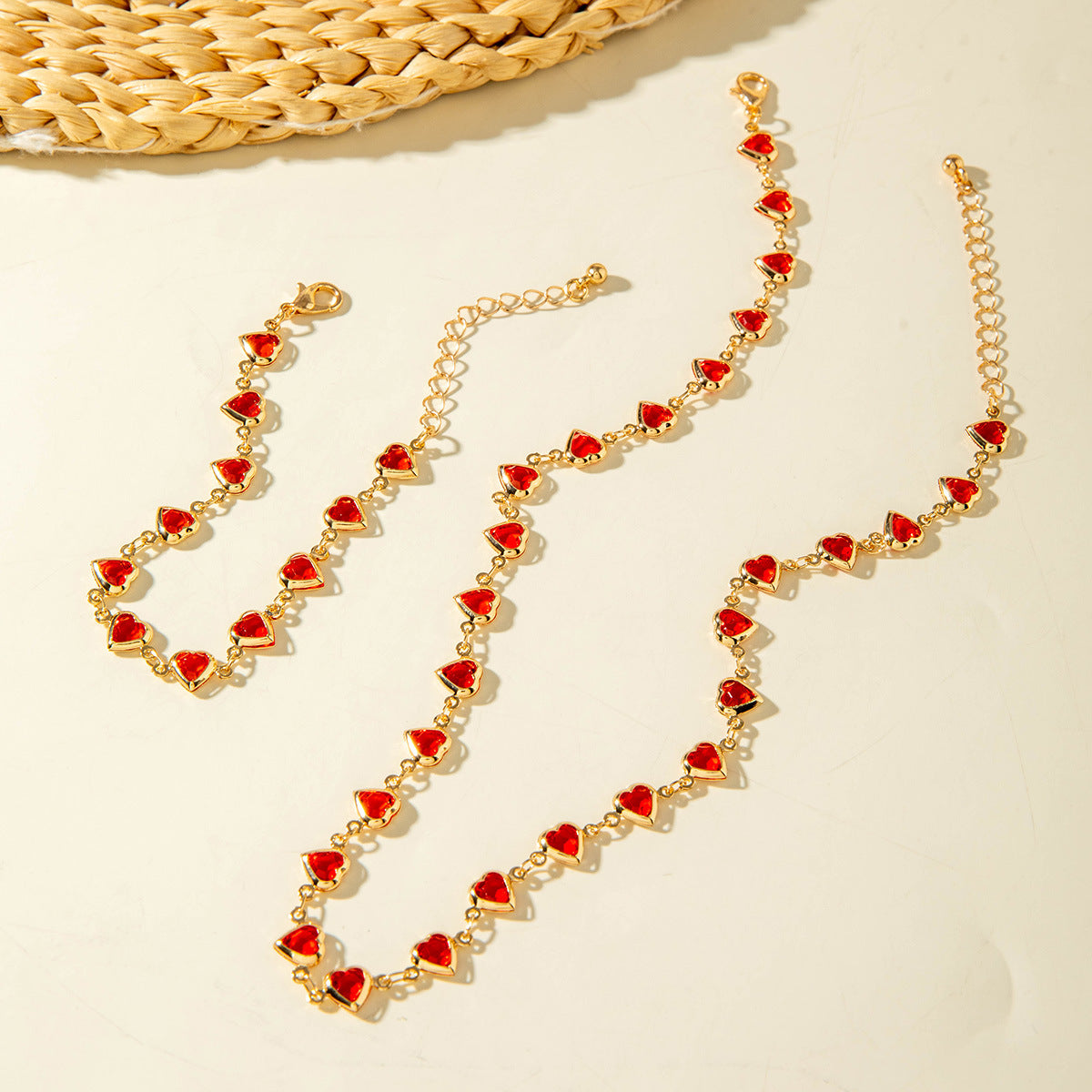 Wholesale Valentine's Day red heart-shaped choker necklace