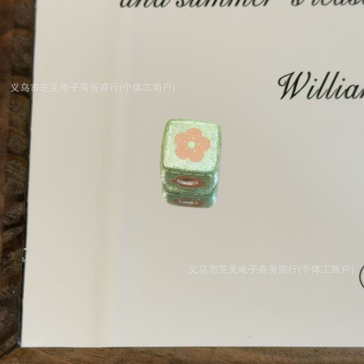 Wholesale 10pcs pearl wrinkled skin flower block acrylic beads