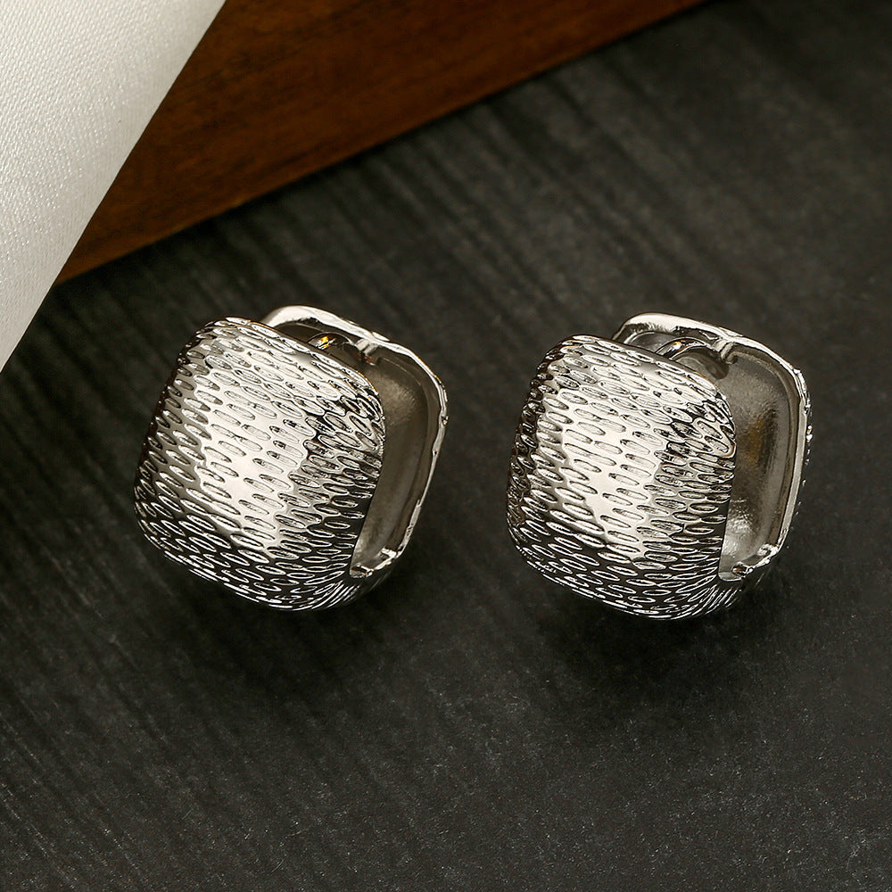 Wholesale Copper Plated Real Gold Simple Earrings