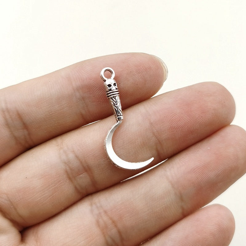 Wholesale 10PCS ccessories sword weapon machete pendant pendant