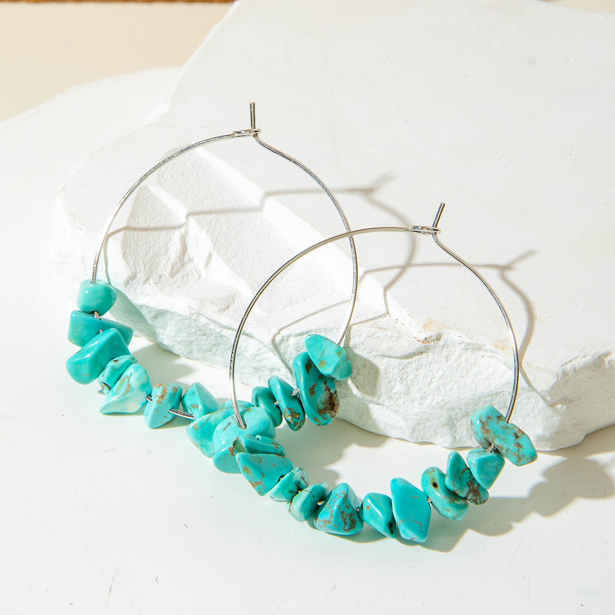 Wholesale  10pcs Versatile irregular crystal gravel Hoop Earrings