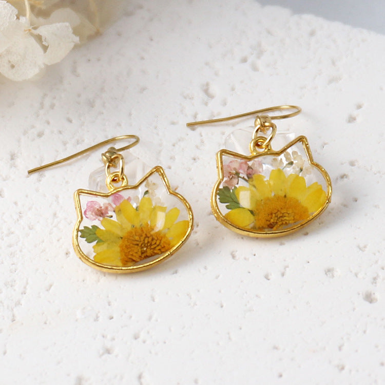 Wholesale New cat head flower earrings color real flower glue French earrings eternal flower jewelry cute gift