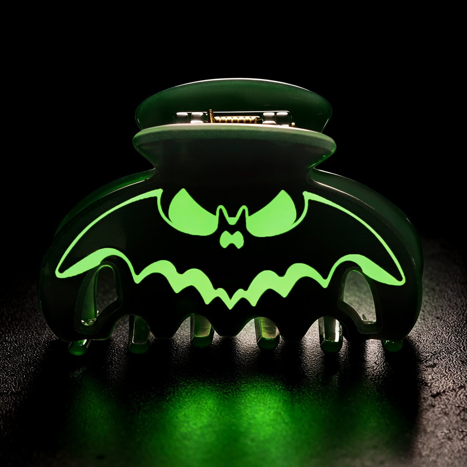 Wholesale Glow In The Dark Carved Pumpkin Acrylic Hair Claw Clip  Women S Fashion Hair Accessory Gift Boutique Resale