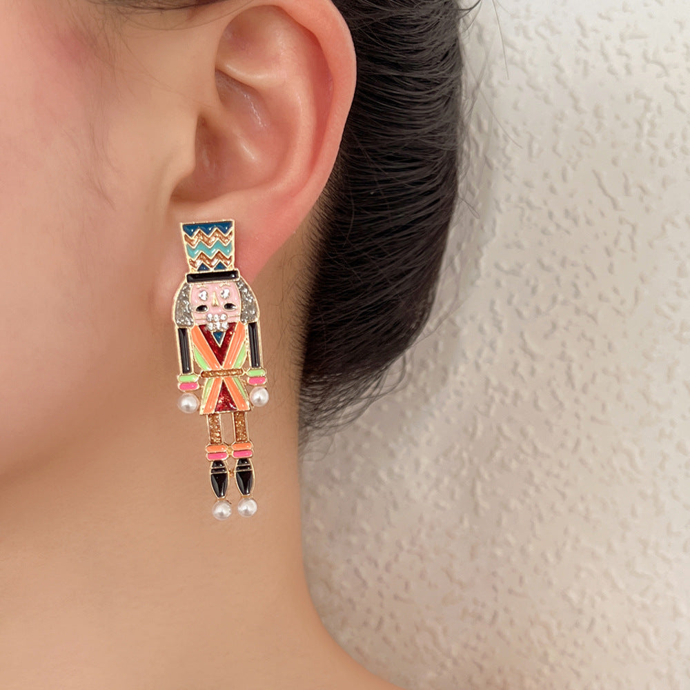 Wholesale Cartoon Soldier Alloy Inlaid Pearl Earrings