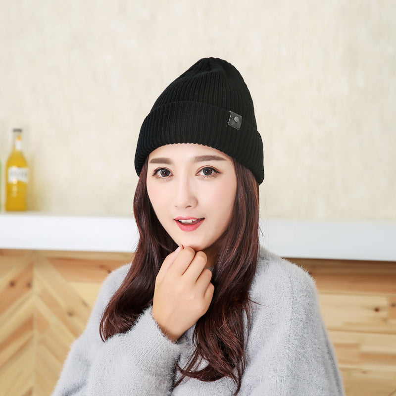 Wholesale Solid Color Beanie Warm Knitted Hat