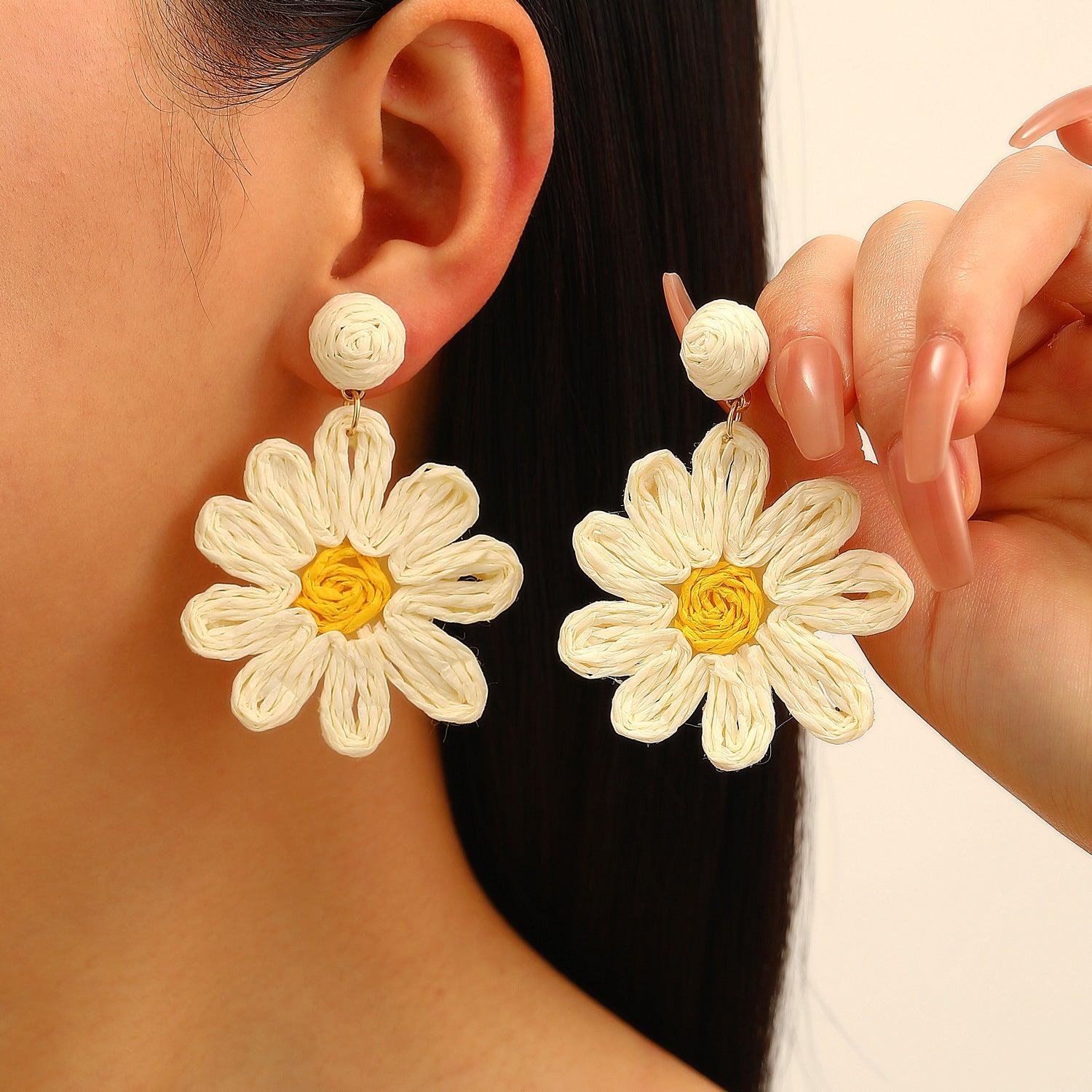 Wholesale Trendy Summer Vacation Hand Knit Raffia Flower Earrings For Women Golden Yellow Fashion Accessory Resale Gift