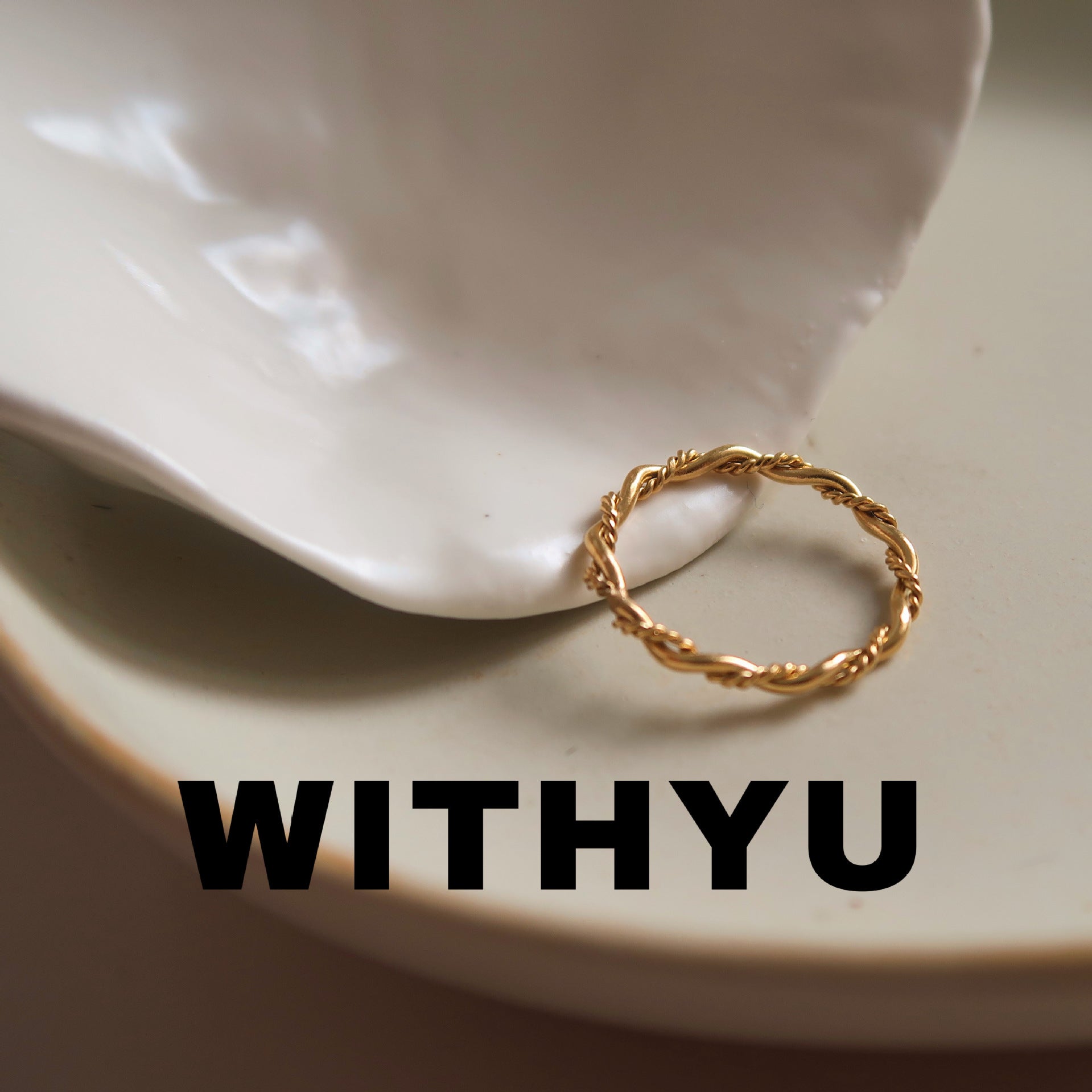 Wholesale titanium steel plain ring Fried Dough Twists fadeless overlapping thin ring