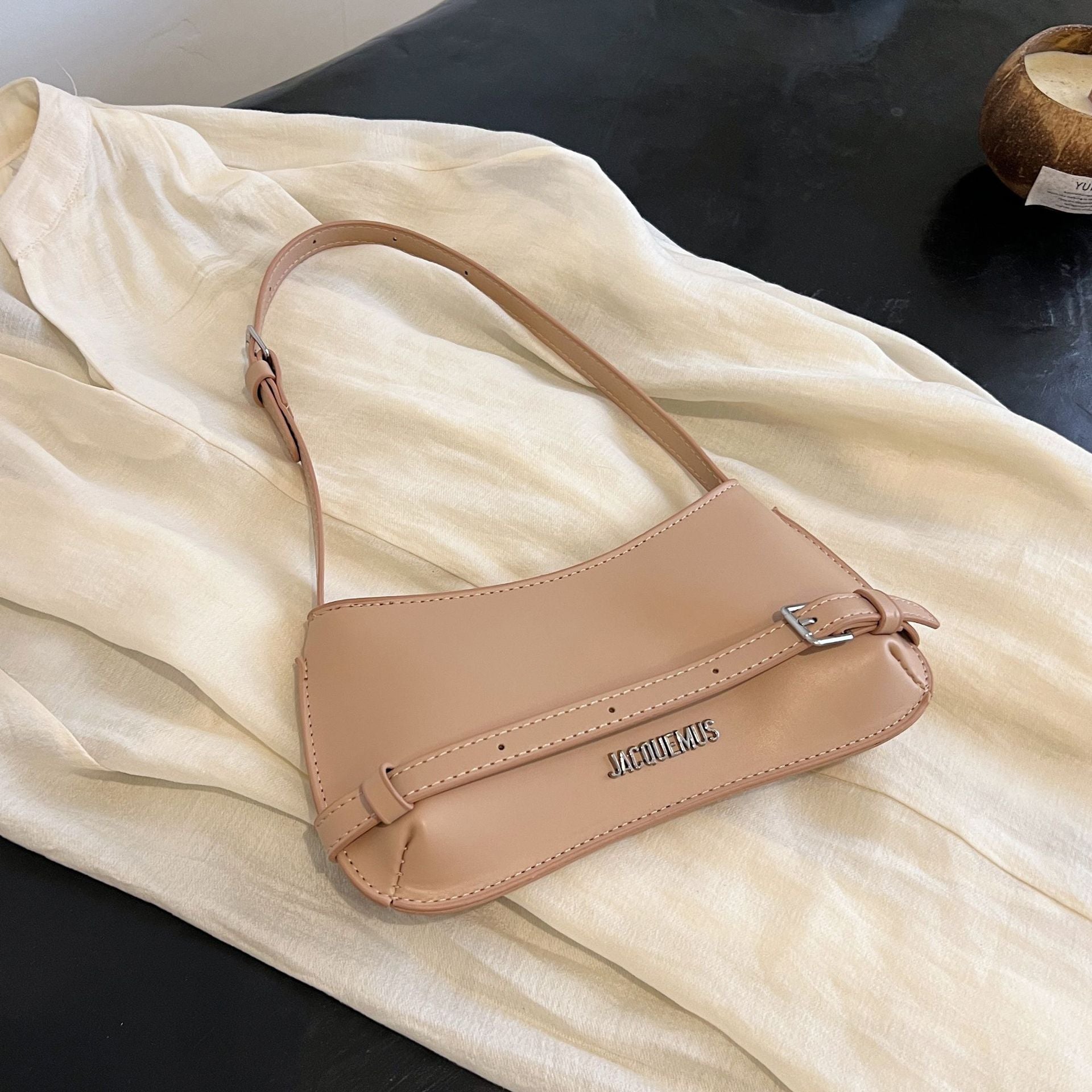 Wholesale Vintage Baguette Handbag Shoulder Bag