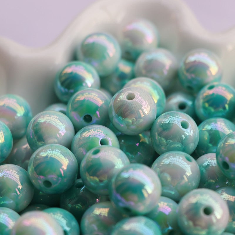 200 piezas al por mayor de 200 piezas redondas de halo de doble color teñido de plástico/cuentas de resina