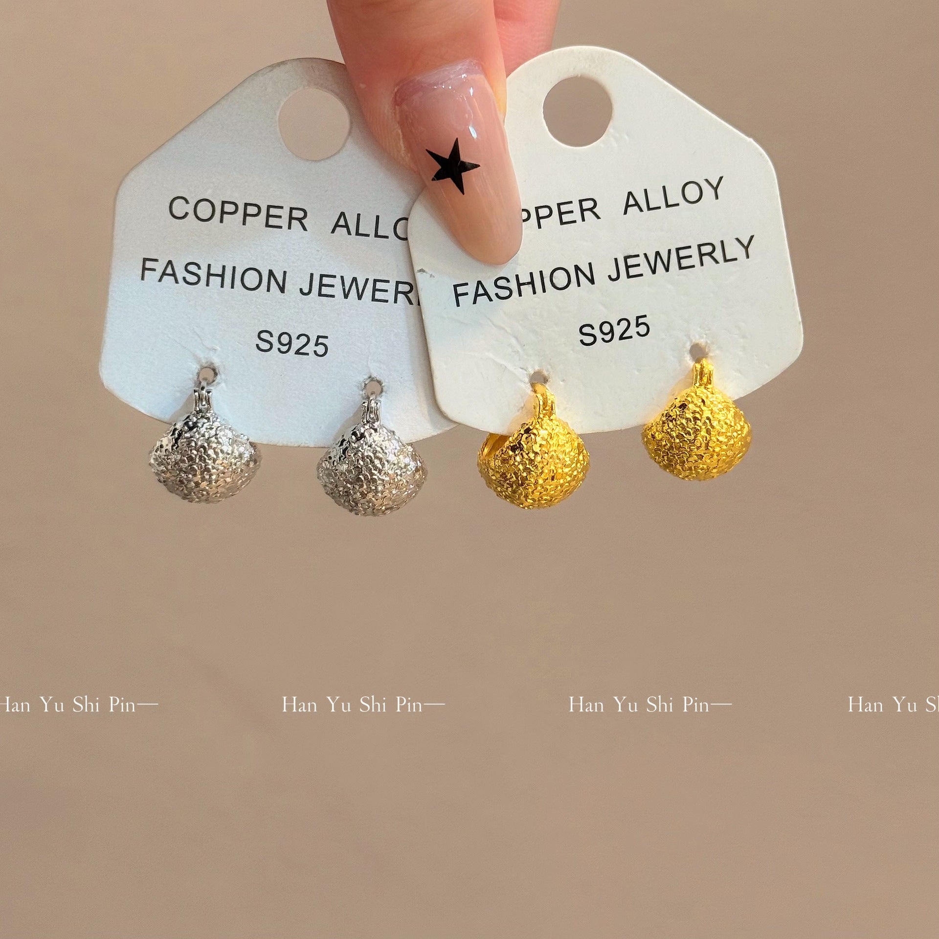 Wholesale Glittering crushed ice earrings light luxury ear clips and hoop