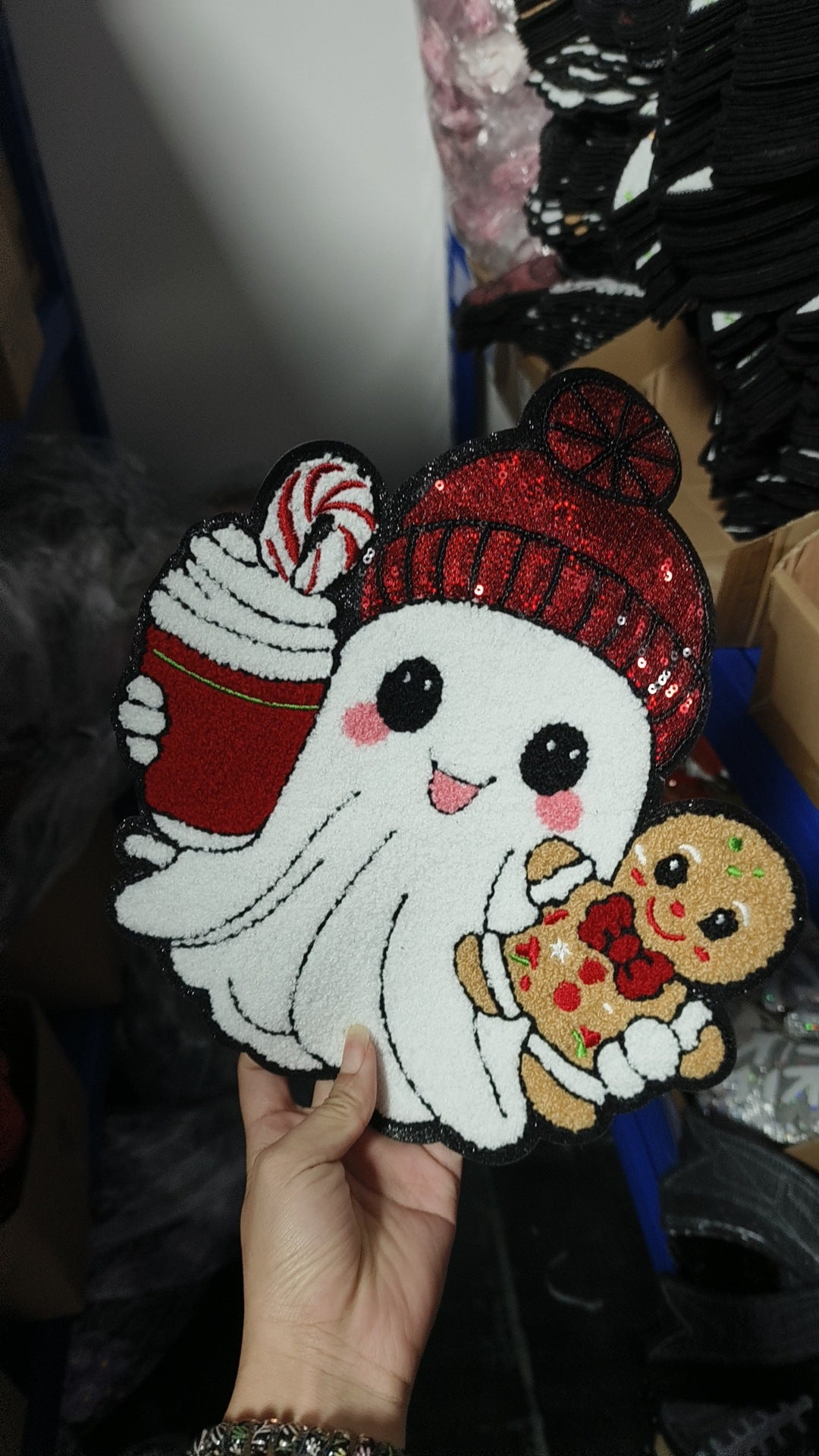 Wholesale 28Cm Towel Embroidery Patch Be Mine Red Stylish Coat Embellishment Everyday Fashion Accessory