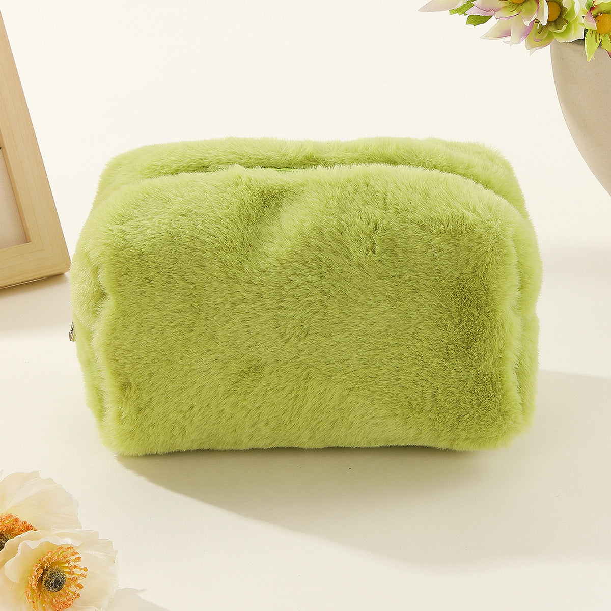 Wholesale Plush Soft and Waxy Solid Color Storage Toiletry Bag
