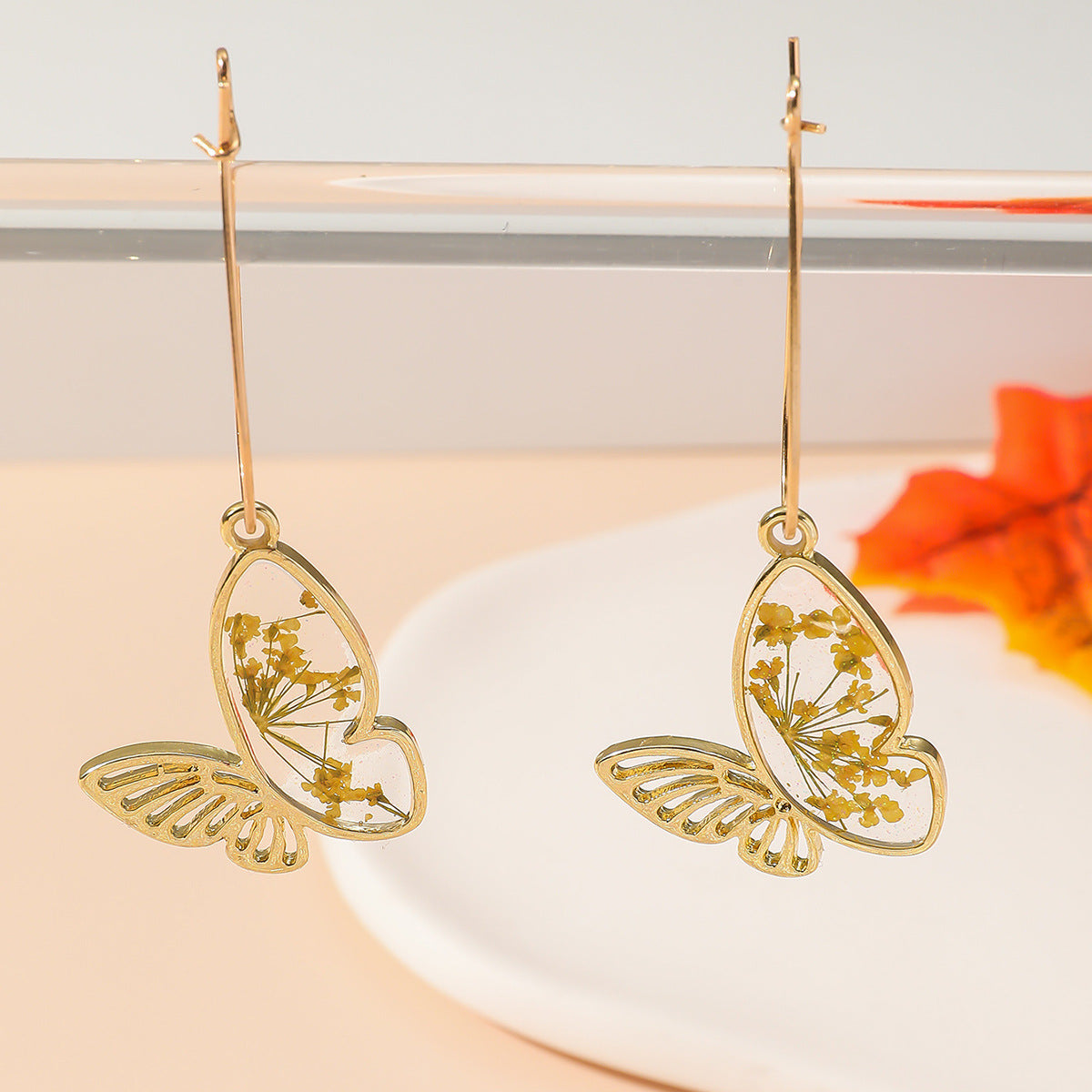 Wholesale Fashion Dried Flower Epoxy Butterfly Earrings