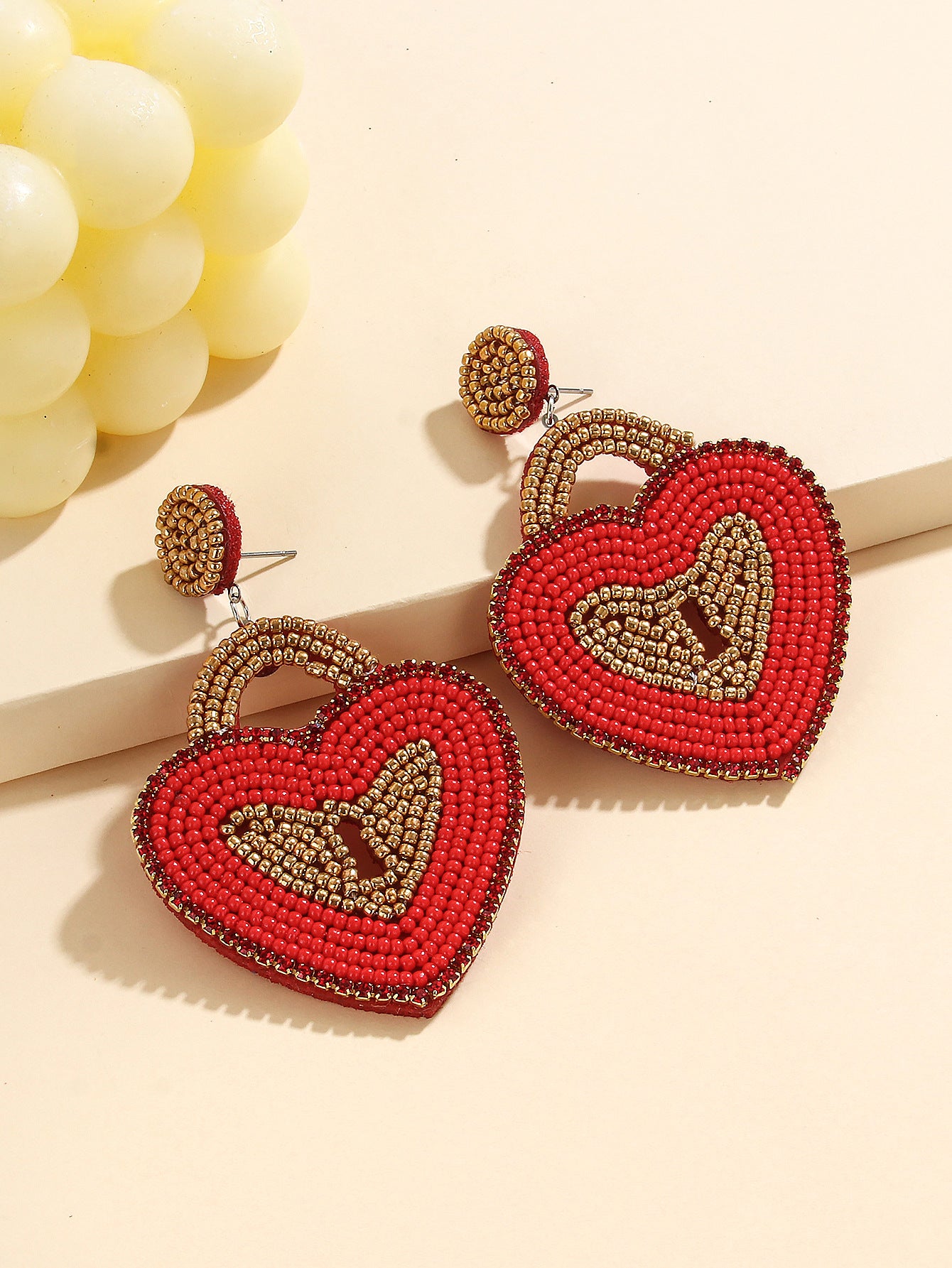Wholesale  fashion temperament handmade three heart rice beads irregular earrings earrings Valentine's Day