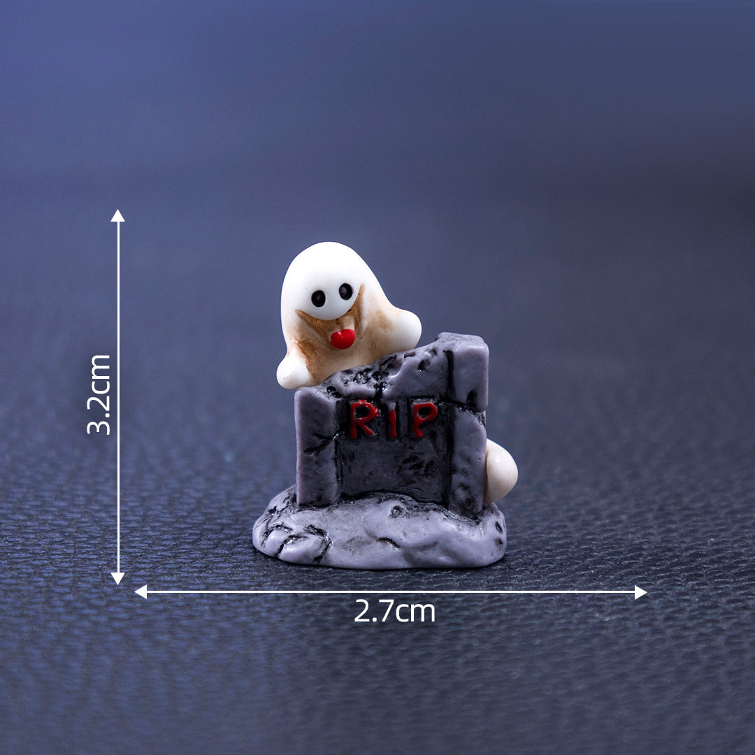 Wholesale  skull DIY decoration accessories micro landscape desktop small ornaments