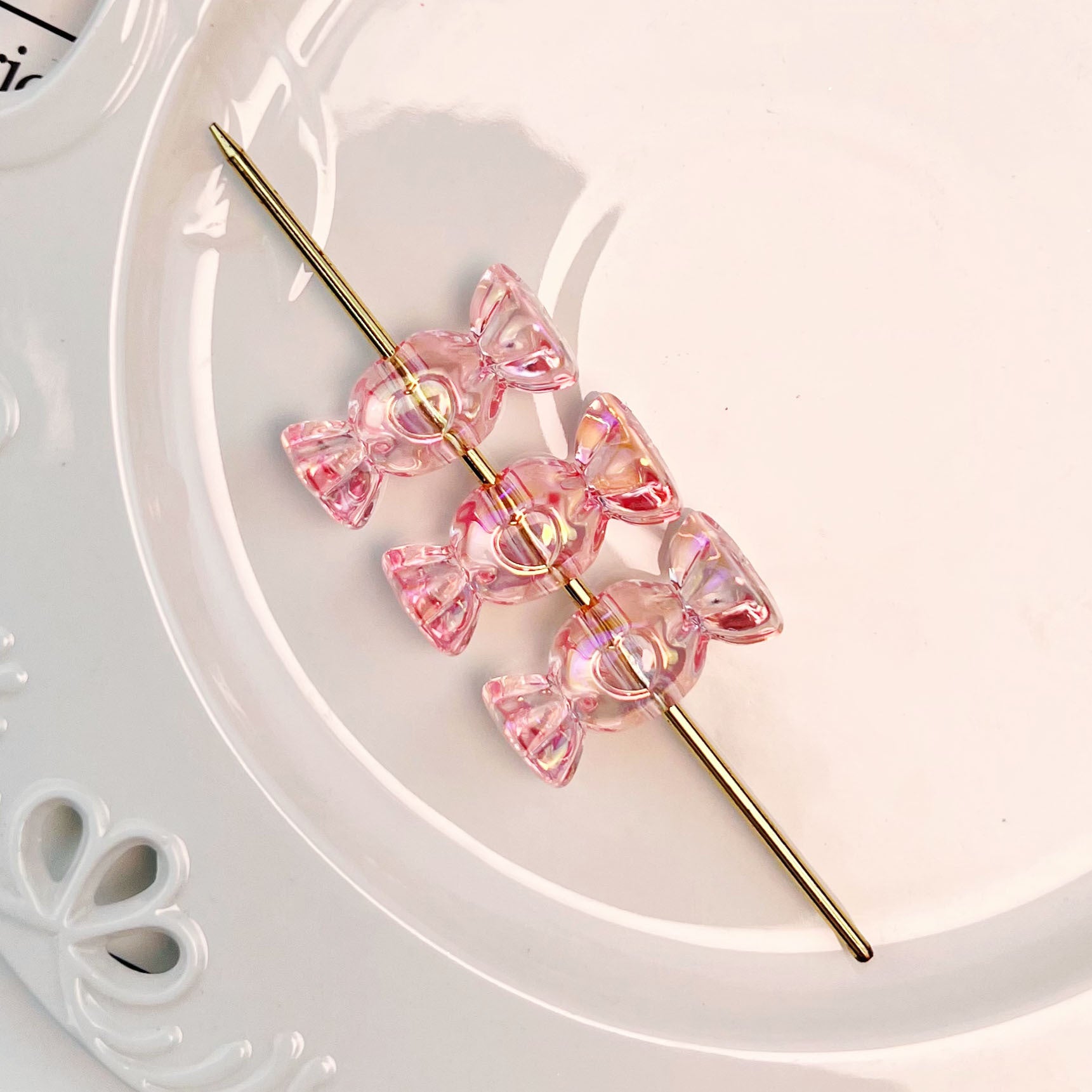 Wholesale 10pcs Colored transparent heart-shaped candy Acrylic Beads