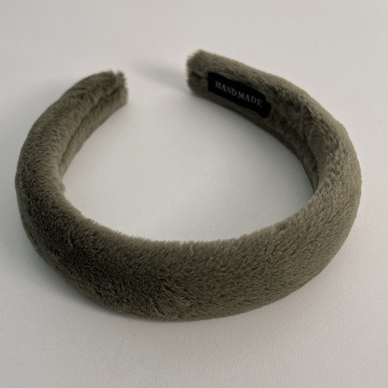Wholesale Autumn and Winter Plush Wide Edge Headband