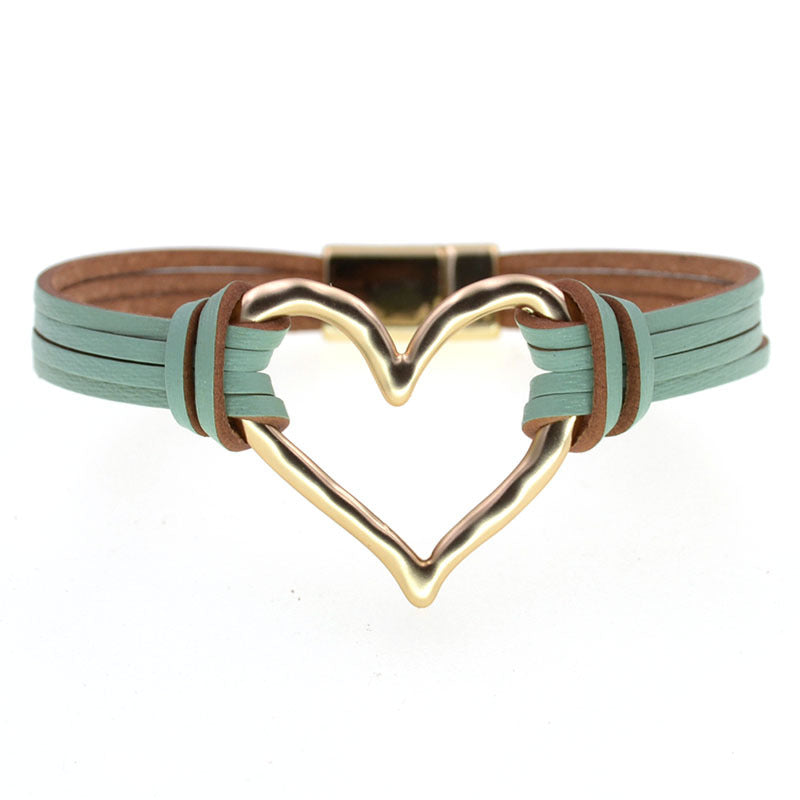 Wholesale Layered large heart-shaped women' s bracelet