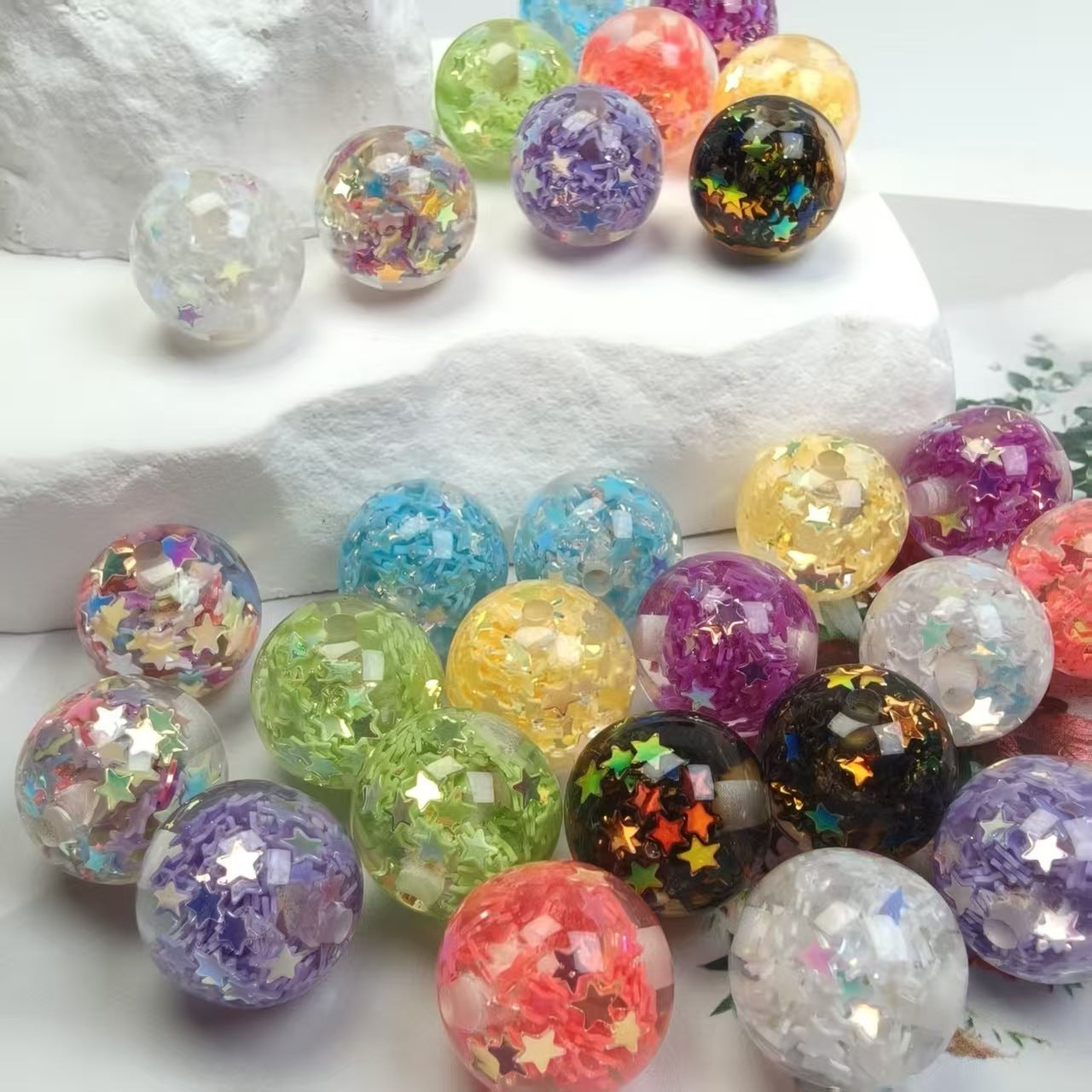 Wholesale  20pcs 16mm Sequin Heart-Shaped Glitter  Resin Beads DIY Acrylic Beads