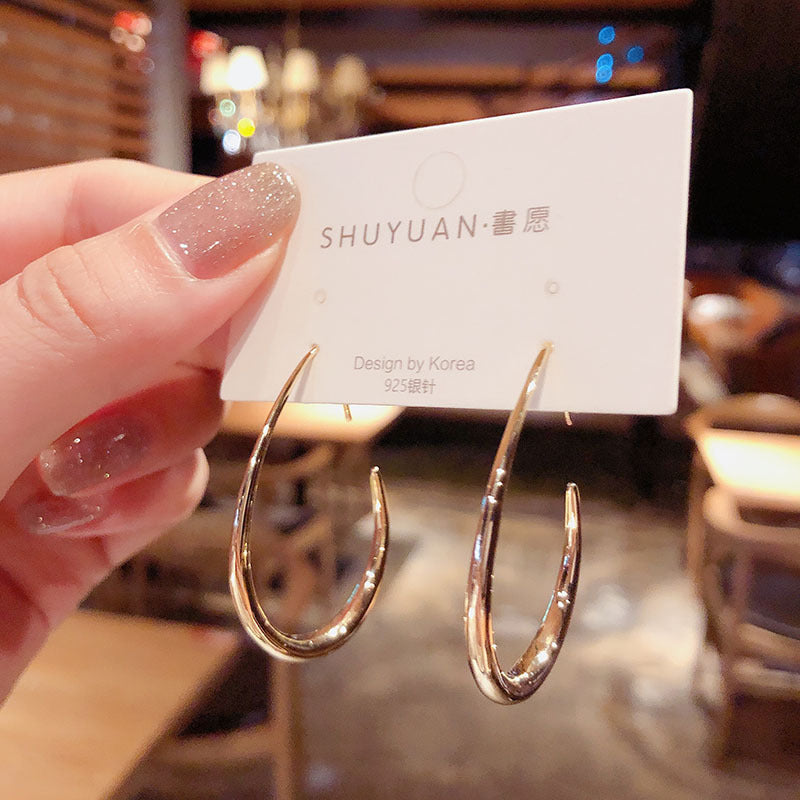 Wholesale Vintage Metal Exaggerated Earrings 925 Silver Pin Alloy Earrings