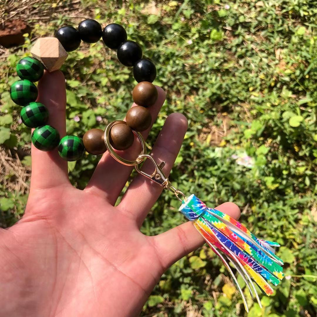 Wholesale Christmas Wooden Beads Plaid Leopard Print PU Tassel Bracelet Keychain