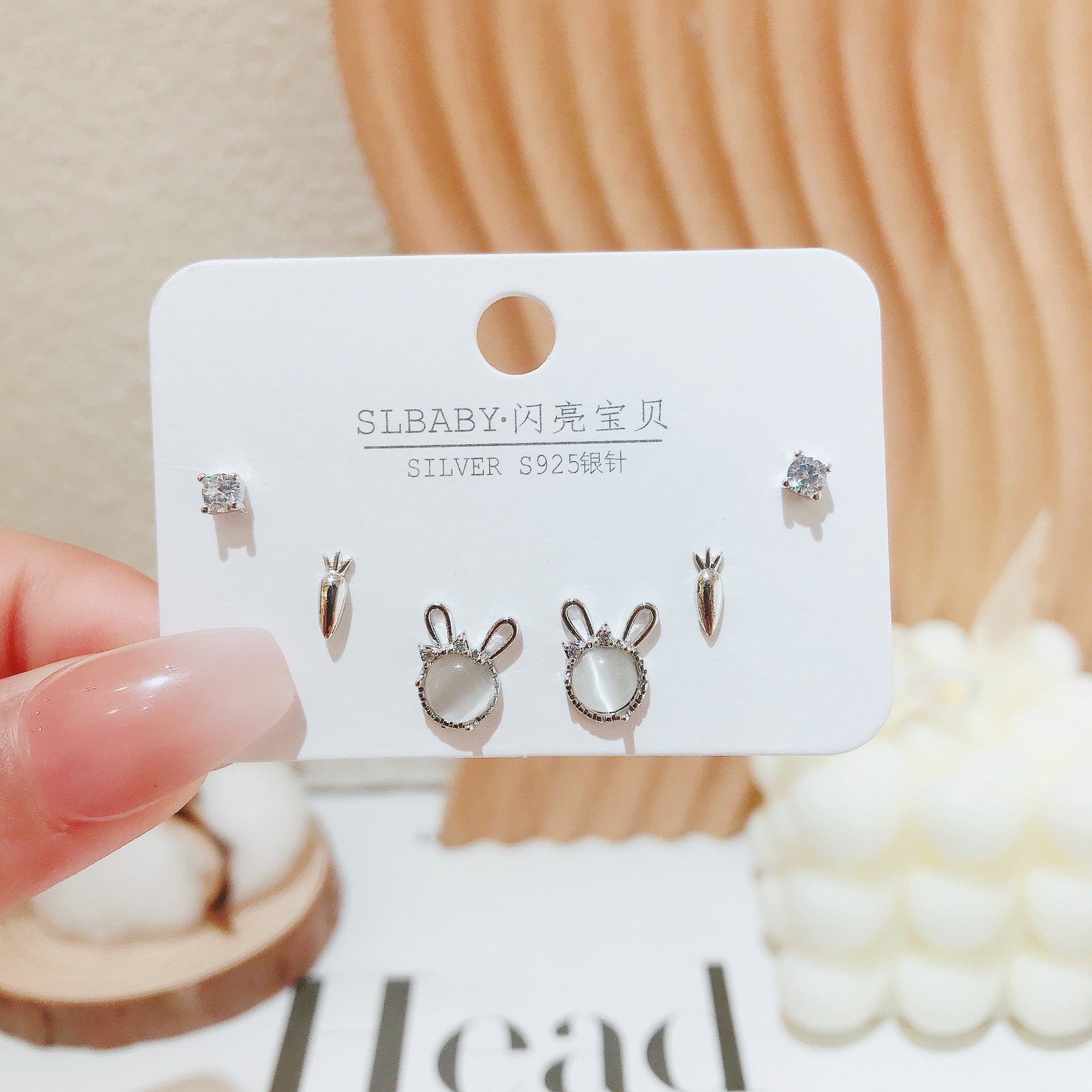 Wholesale cat's eye rabbit small fresh temperament simple sweet cute radish earrings