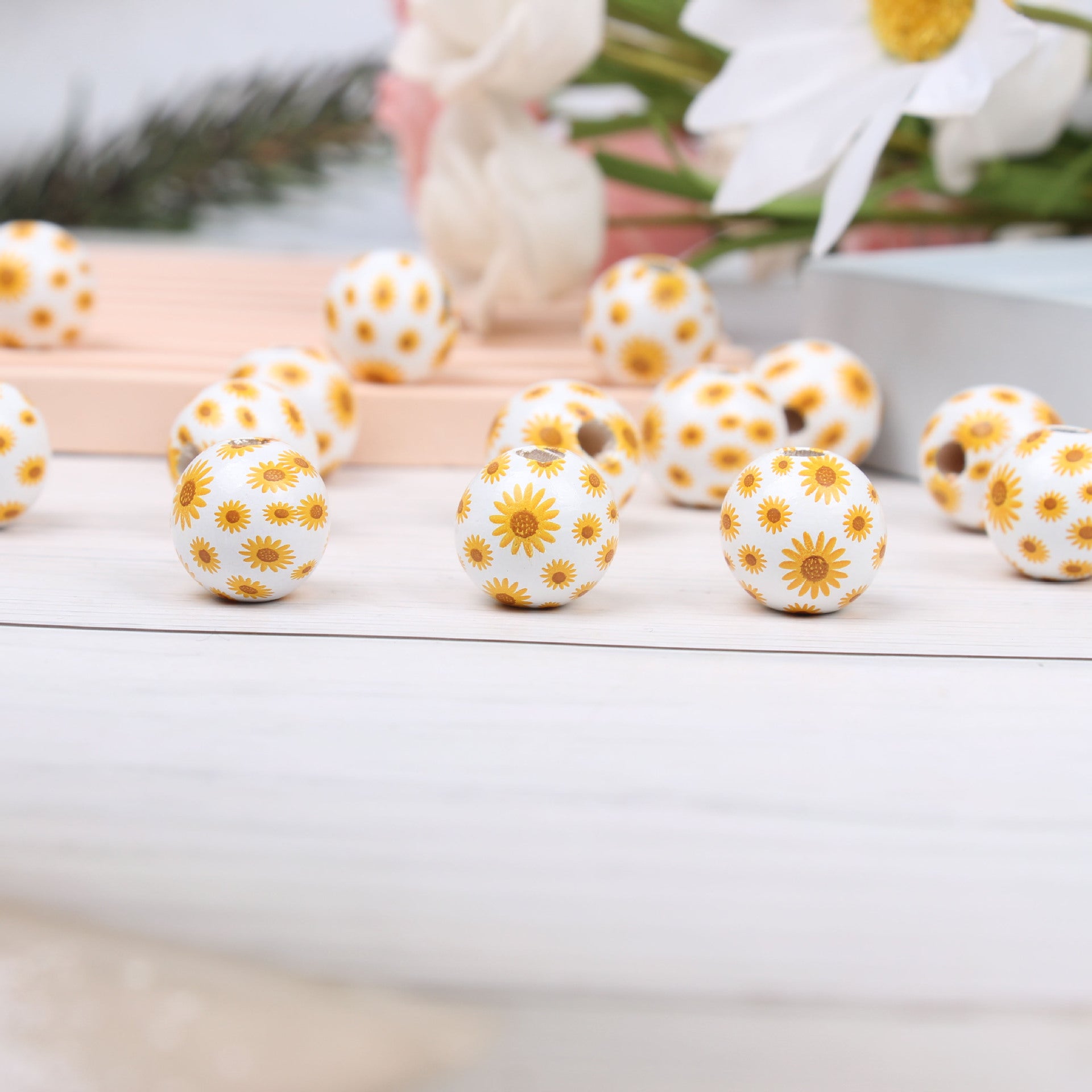 Wholesale 20pcs 16mm Sunflower Colorful Butterfly Wooden Beads