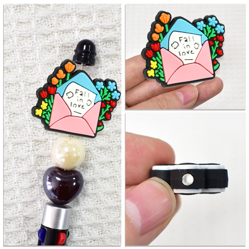 Wholesale  Random 100pcs/pack Valentine' s Day Beaded Series  Focal Beads