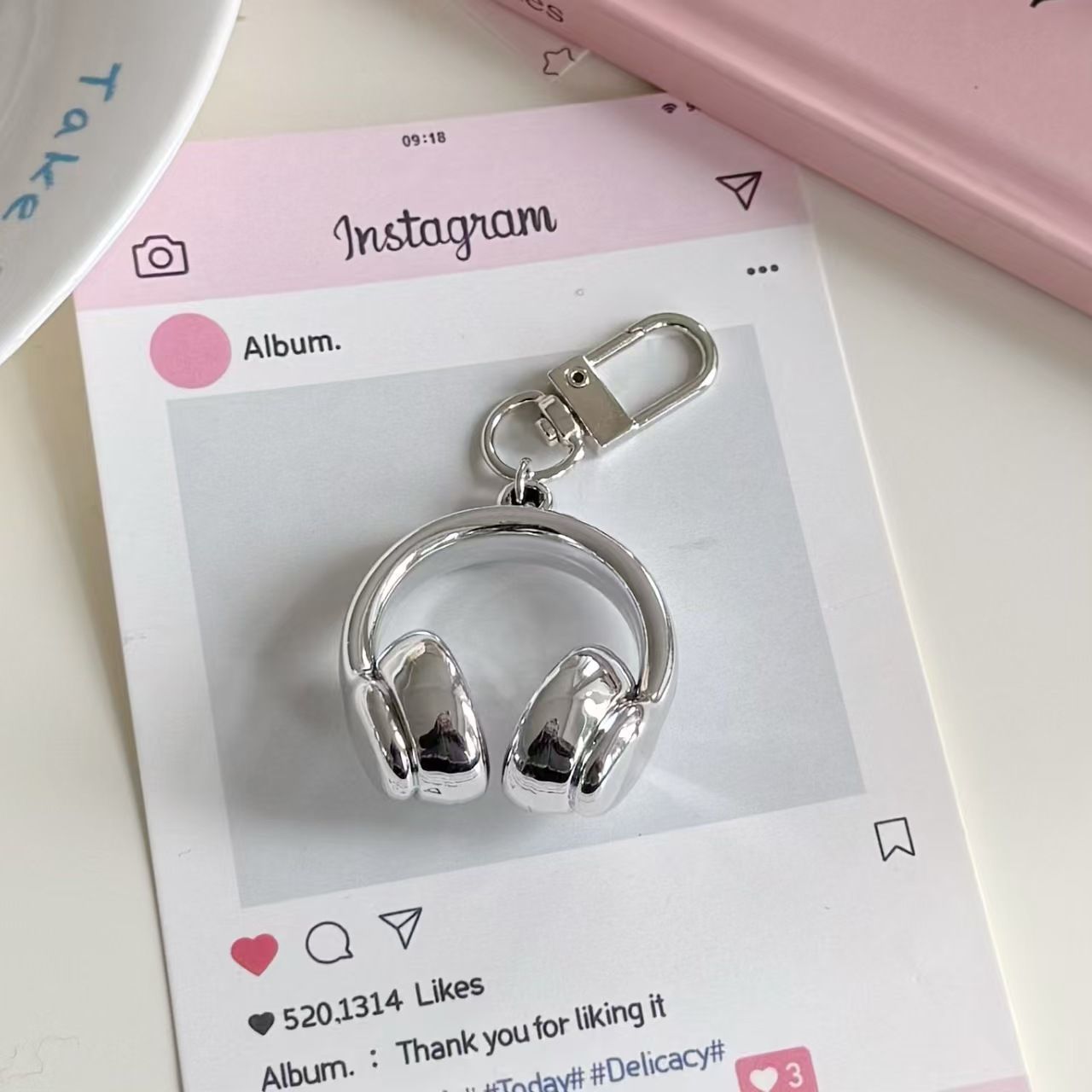 Wholesale Stereo earphone keychain