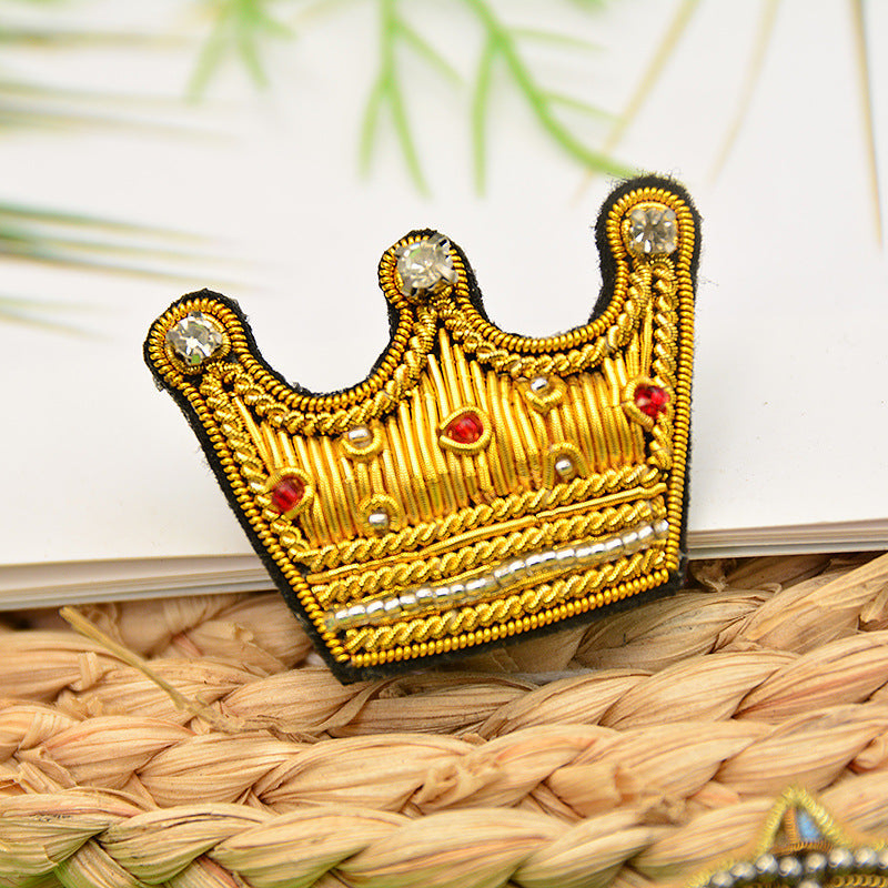 Wholesale 3pcs DIY Hand Embroidered Indian Silk Three-dimensional Crown Cloth Patch Hat Clothing Accessories FS